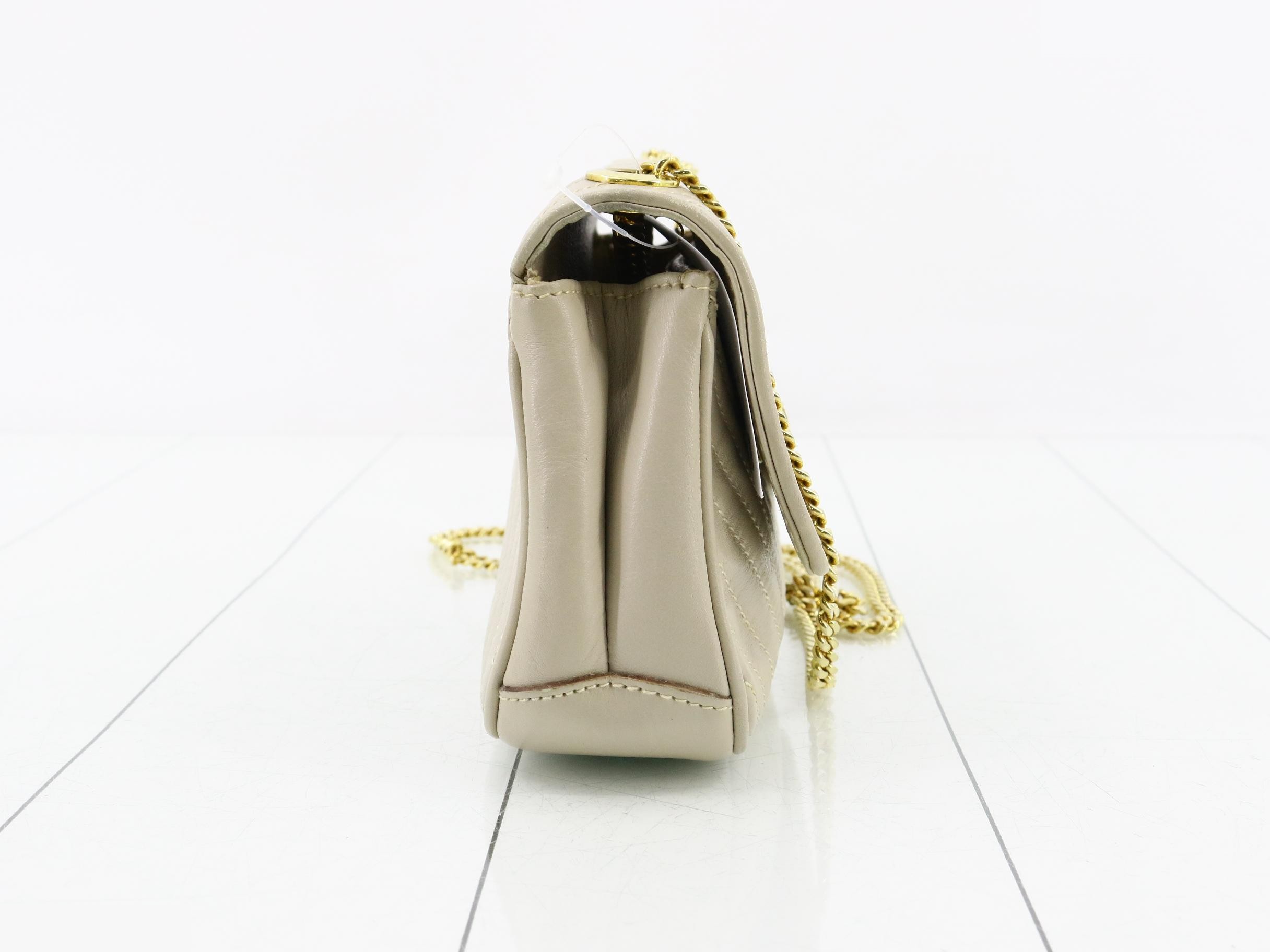 Triomphe Leather Chain Quilted Shoulder Bag — view 4