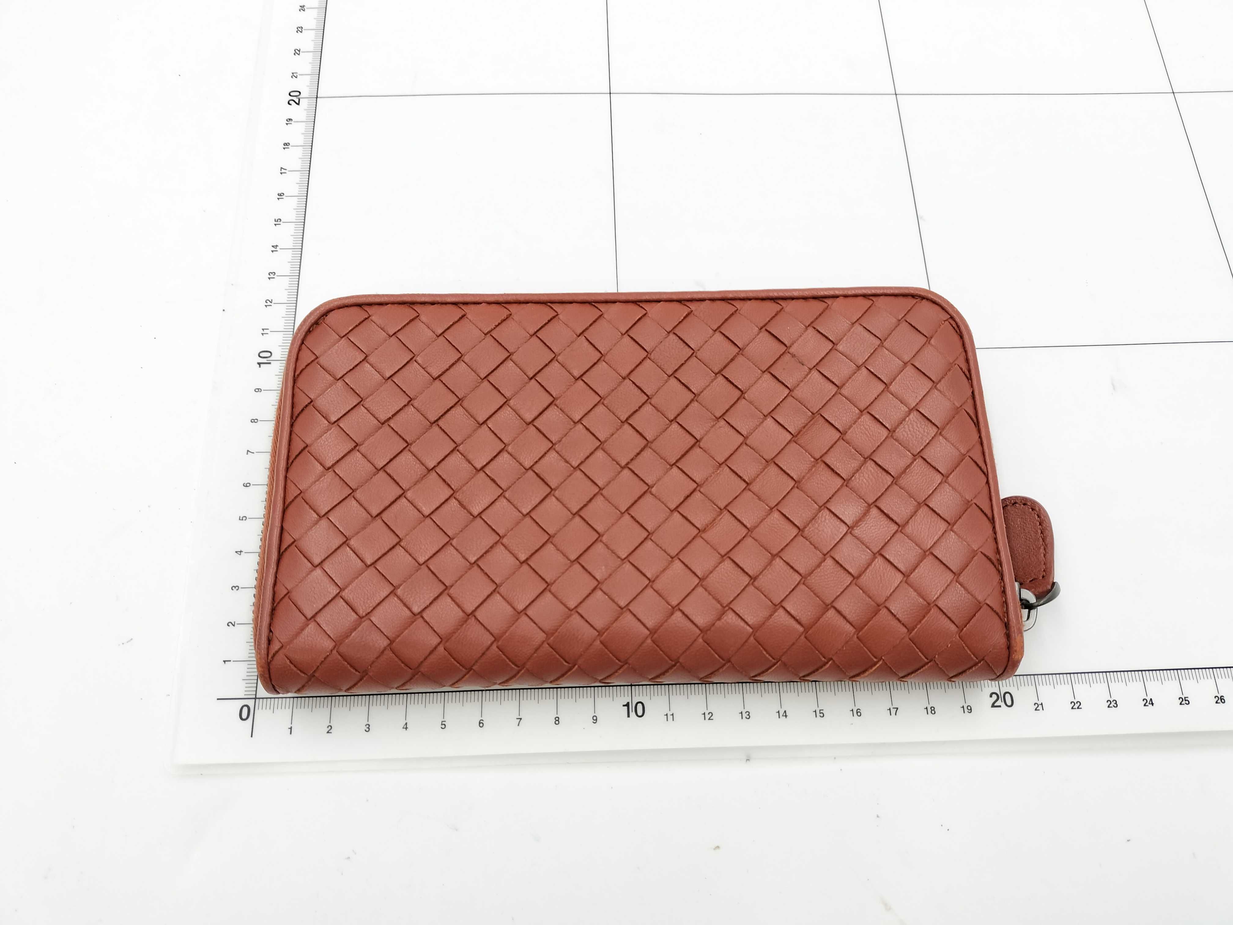 Intrecciato Round Zip Wallet — view 2