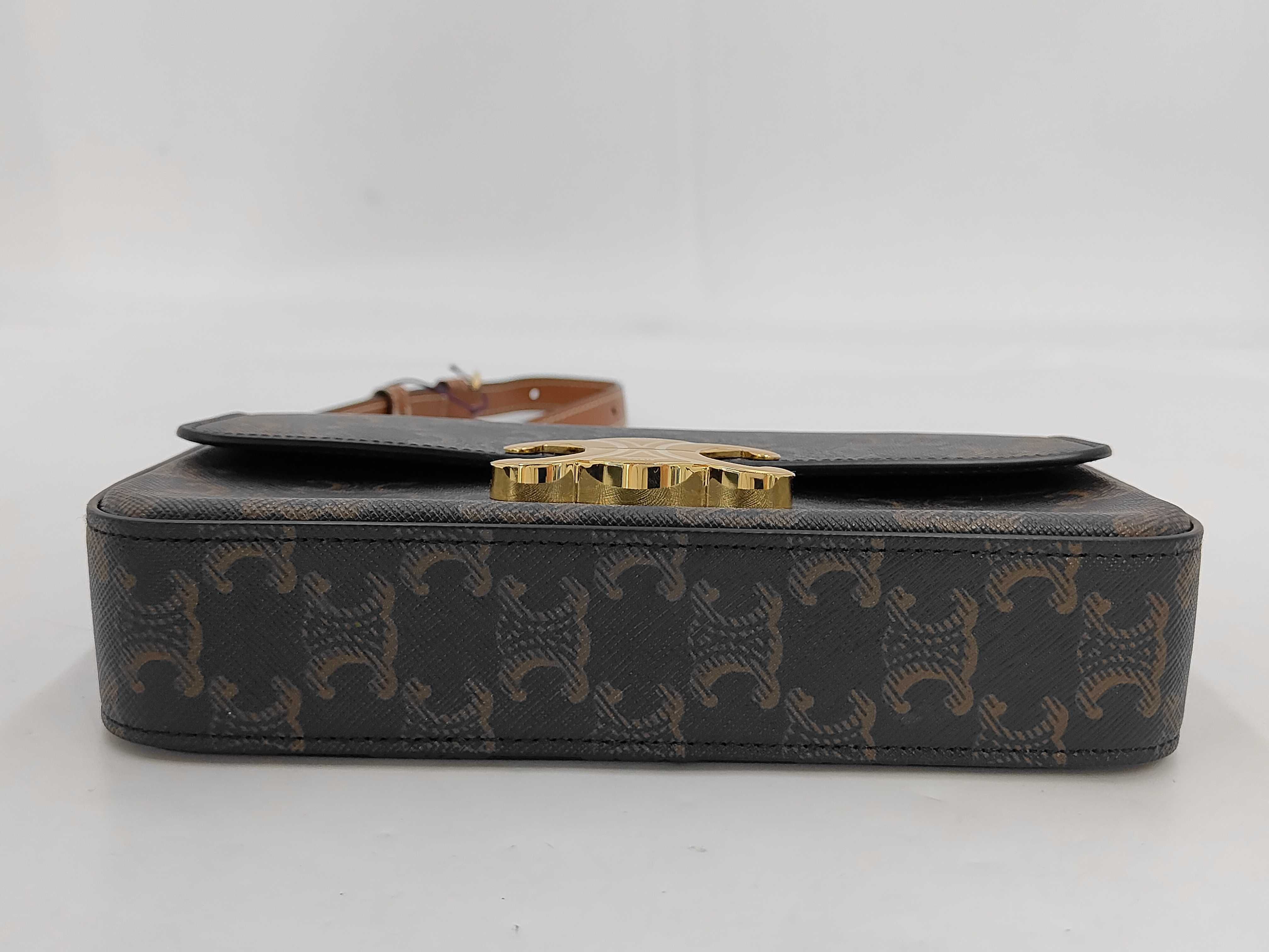 Claude Triomphe print underarm bag, adjustable shoulder strap, cowhide leather, metal lock hardware, shoulder bag. — view 4
