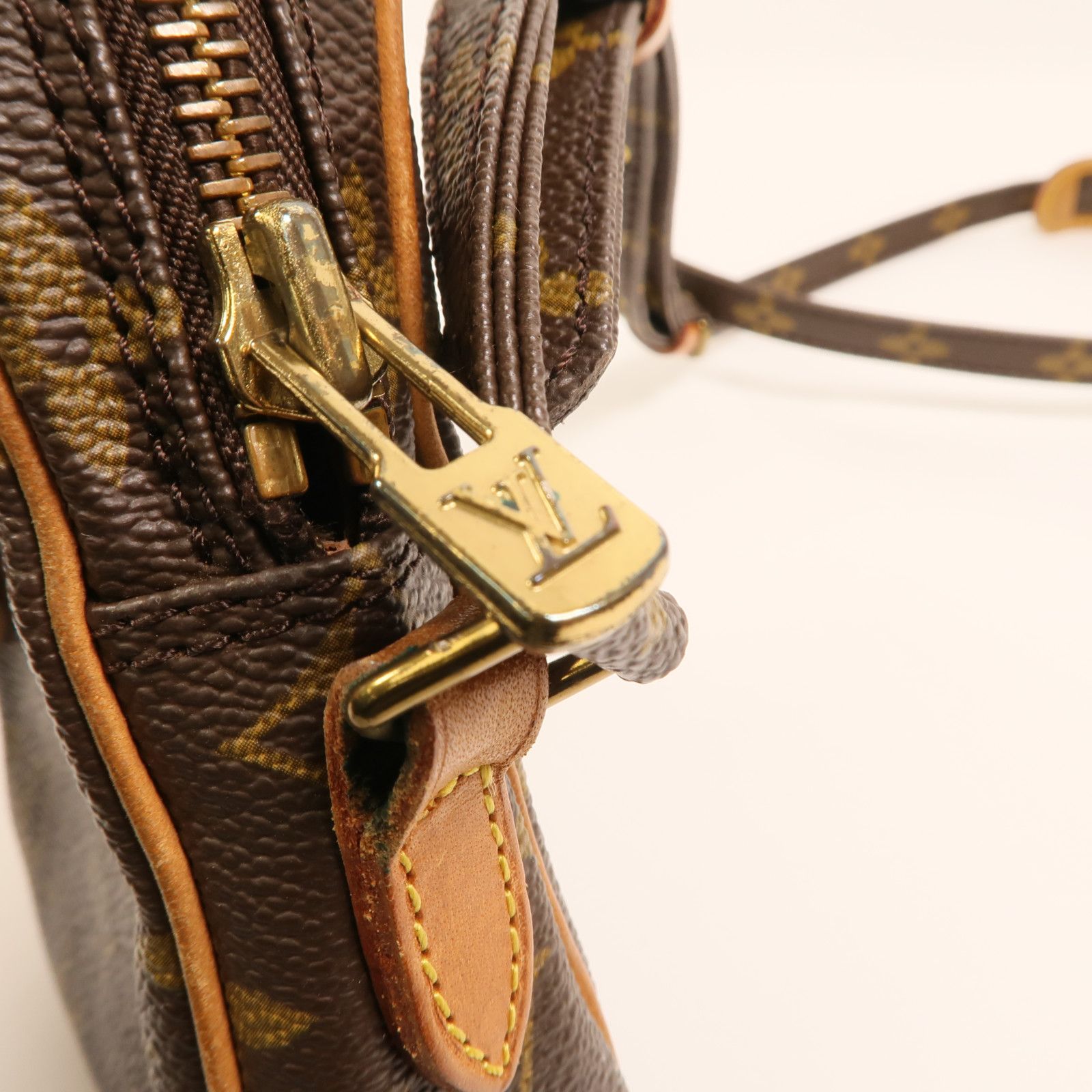 Danube Mini, Monogram — view 9