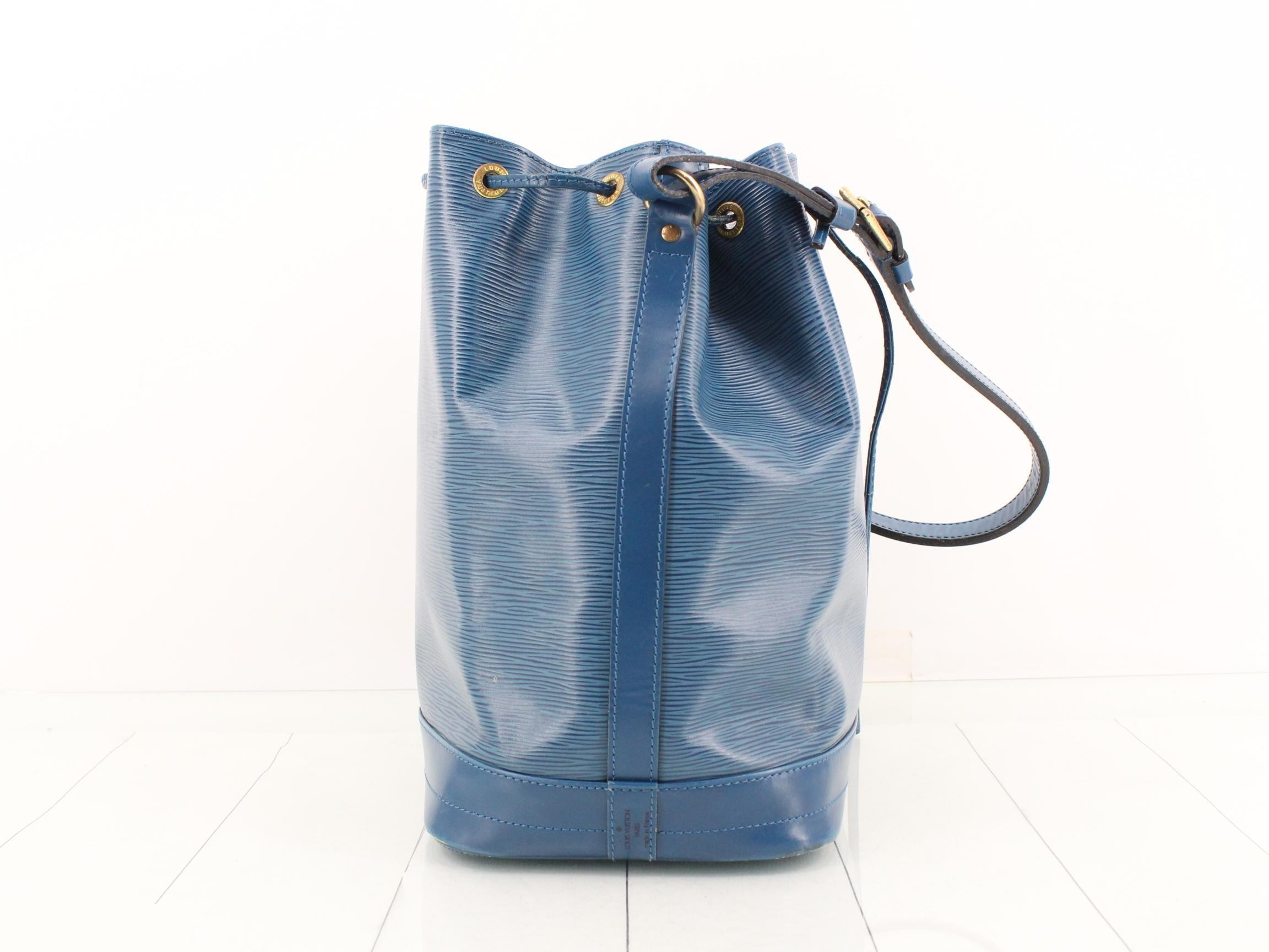 Noé Toledo Blue — view 4