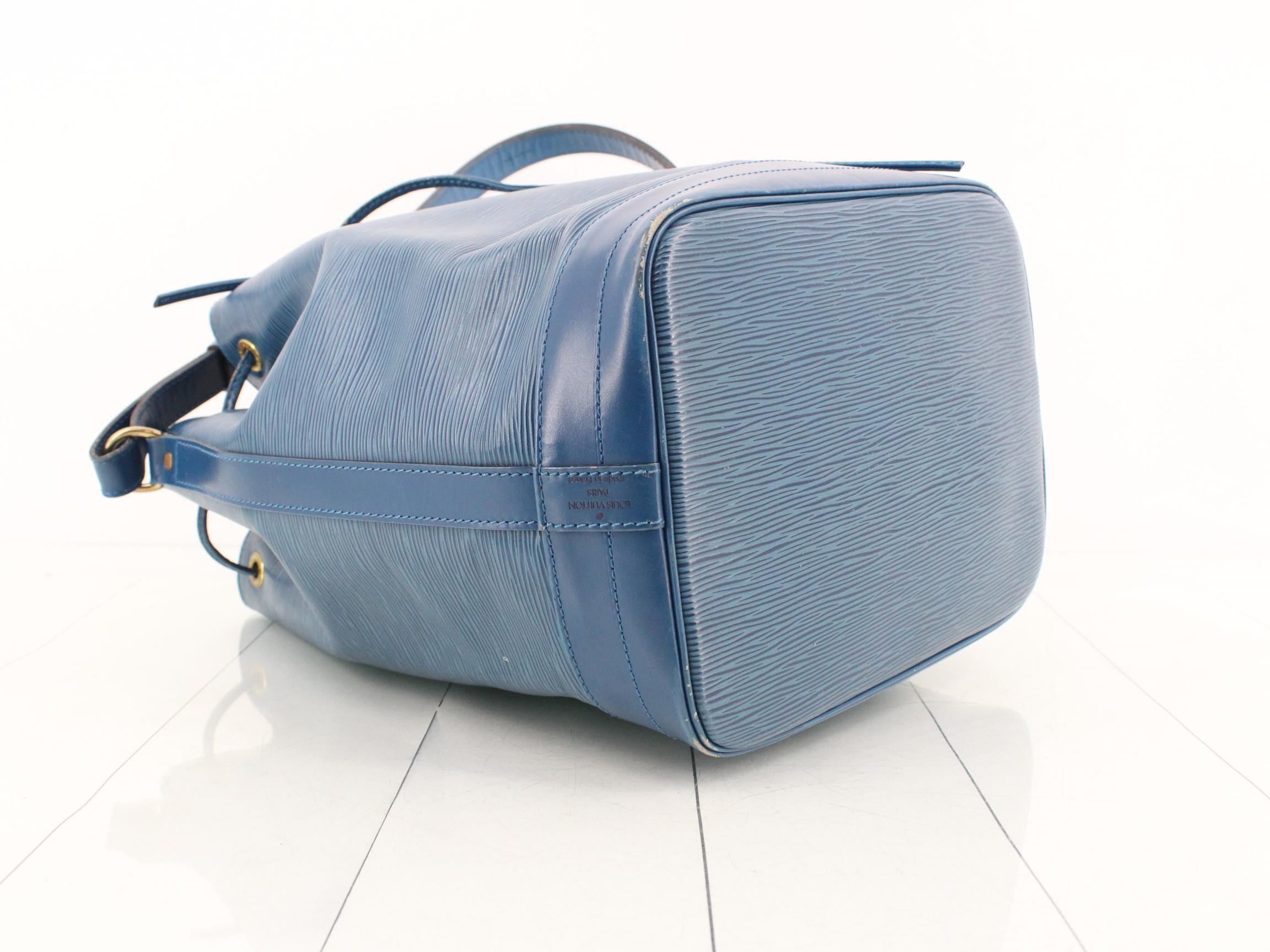 Noé Toledo Blue — view 5