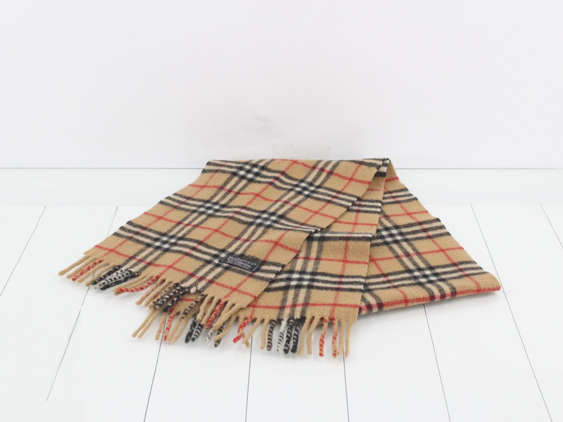 Other lines: Small items, accessories, and scarves — view 2