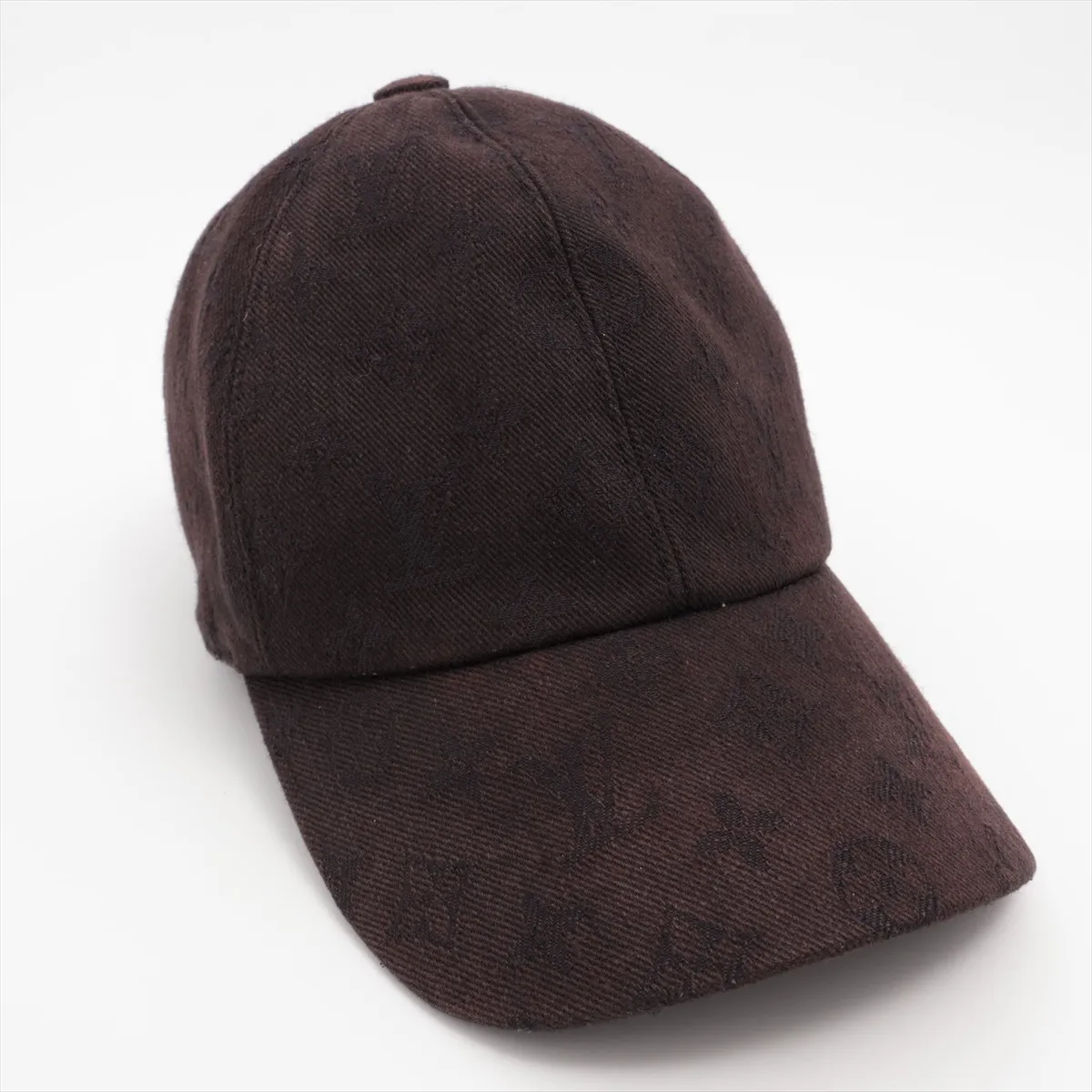 M76584 Casquette Monogram Essential NX1221 Cap, Size 58, Cotton x Polyester, Black. Shows signs of wear: — view 2