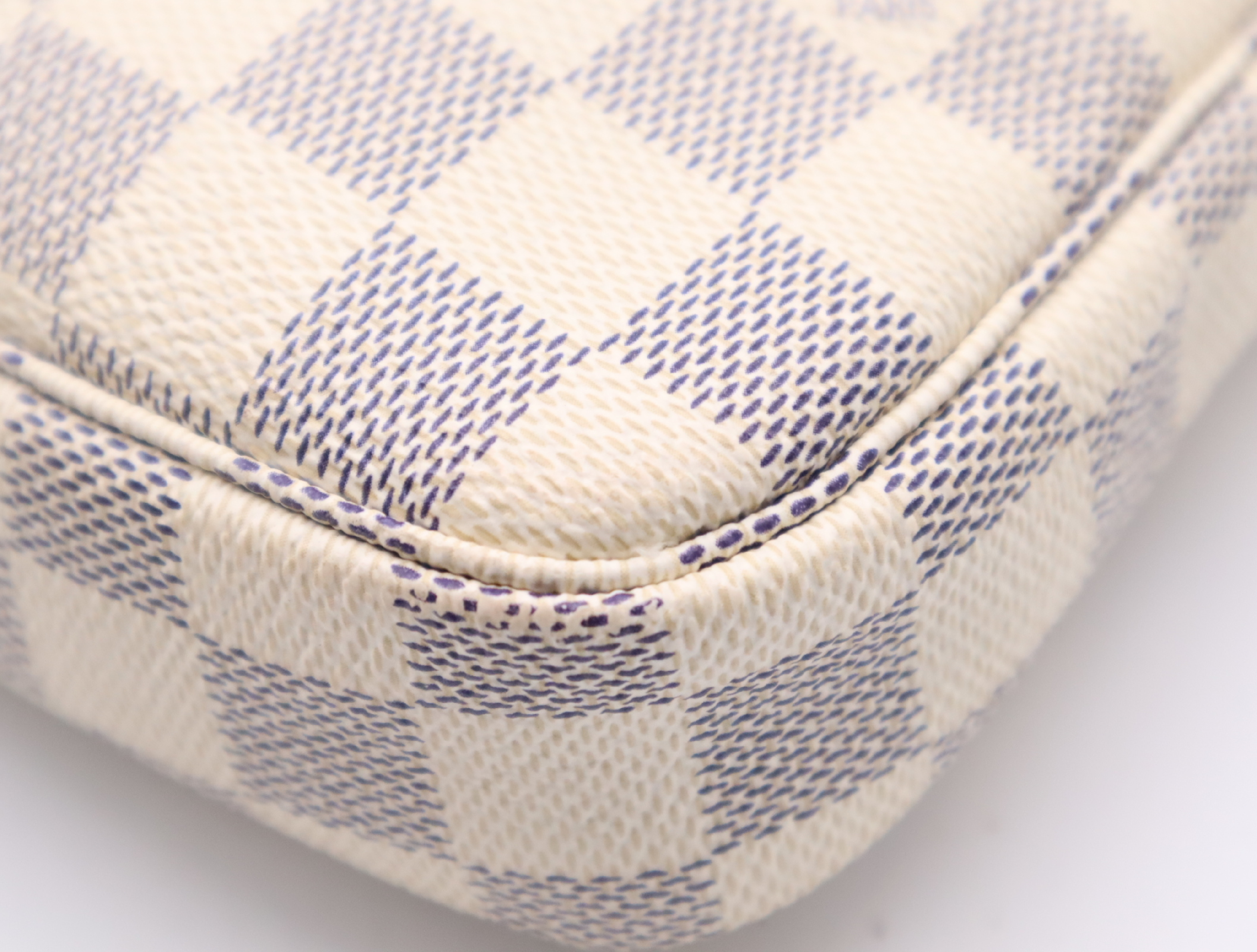 N51986 Azur Pochette Accessoires Pouch — view 7