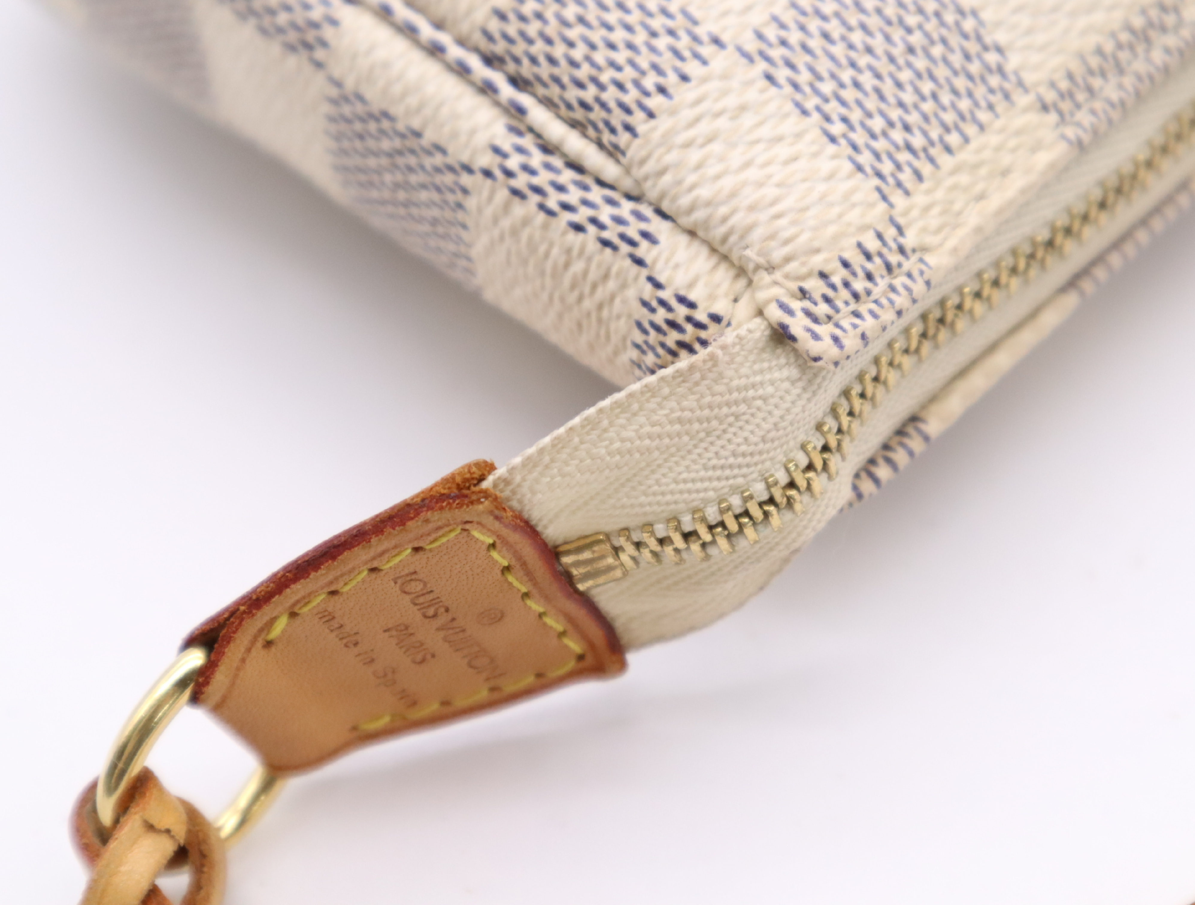 N51986 Azur Pochette Accessoires Pouch — view 8