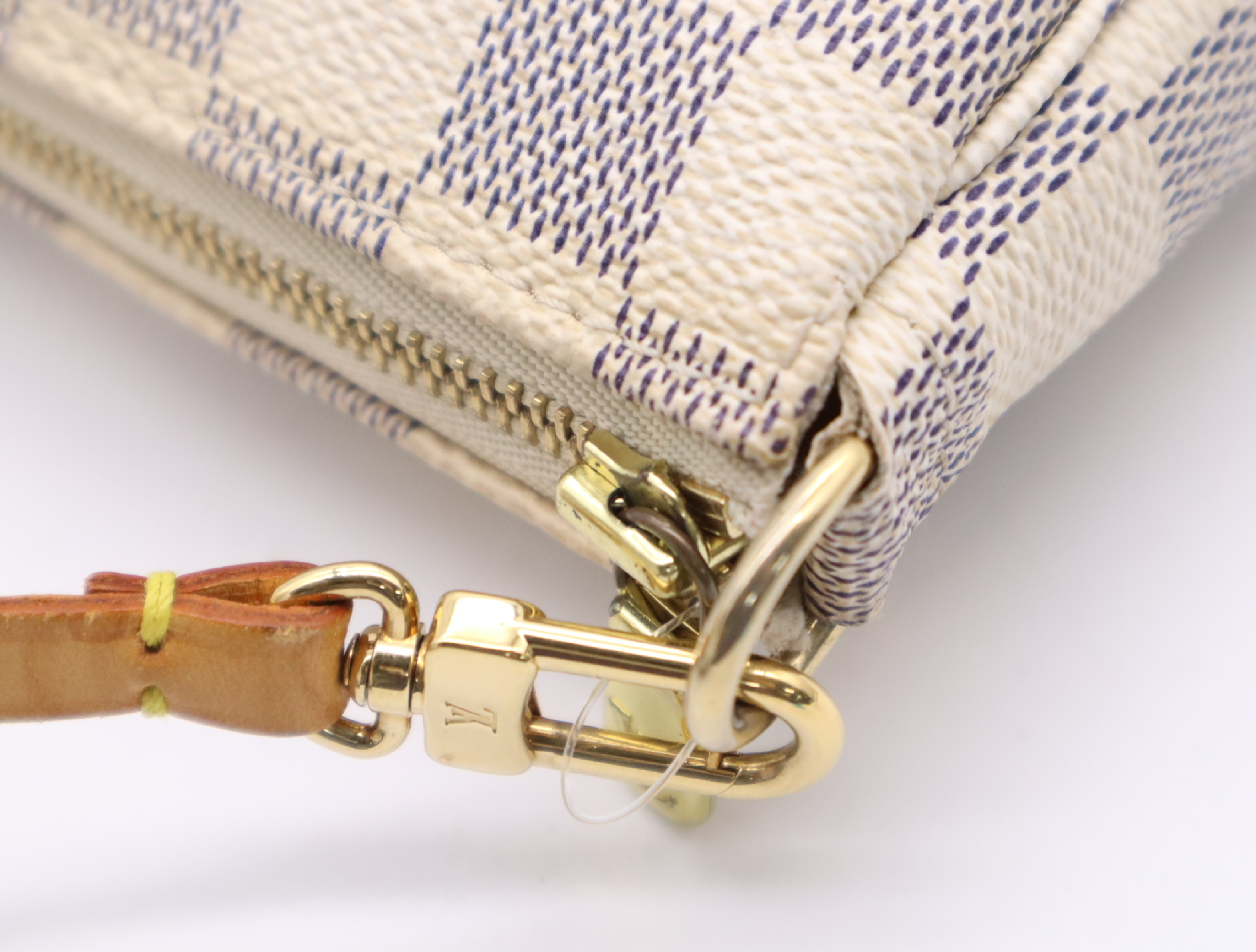 N51986 Azur Pochette Accessoires Pouch — view 9