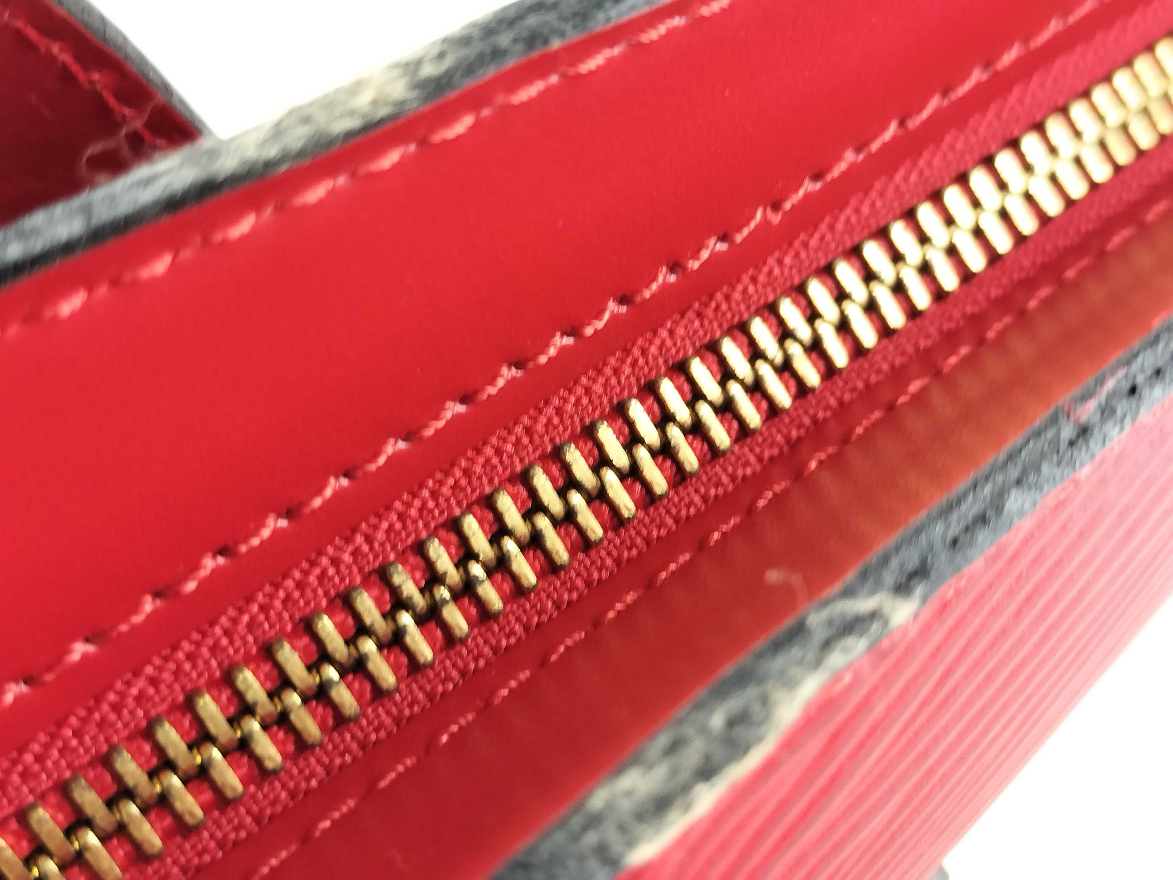 Epi Saint Jacques M52267 (Shoulder bag with dust bag) — view 8