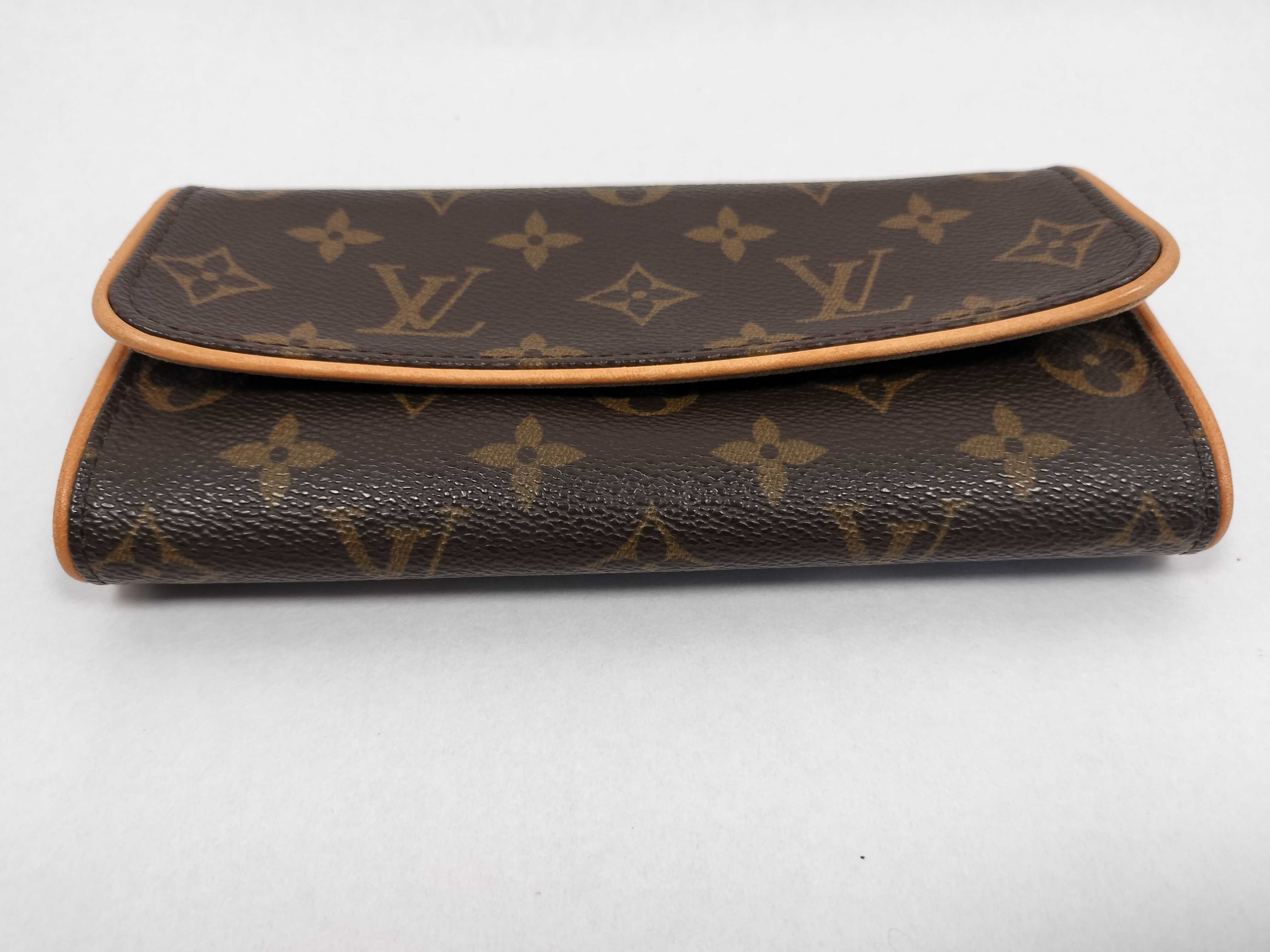 Monogram Pochette Twin PM Monogram M51854 Shoulder Bag — view 4