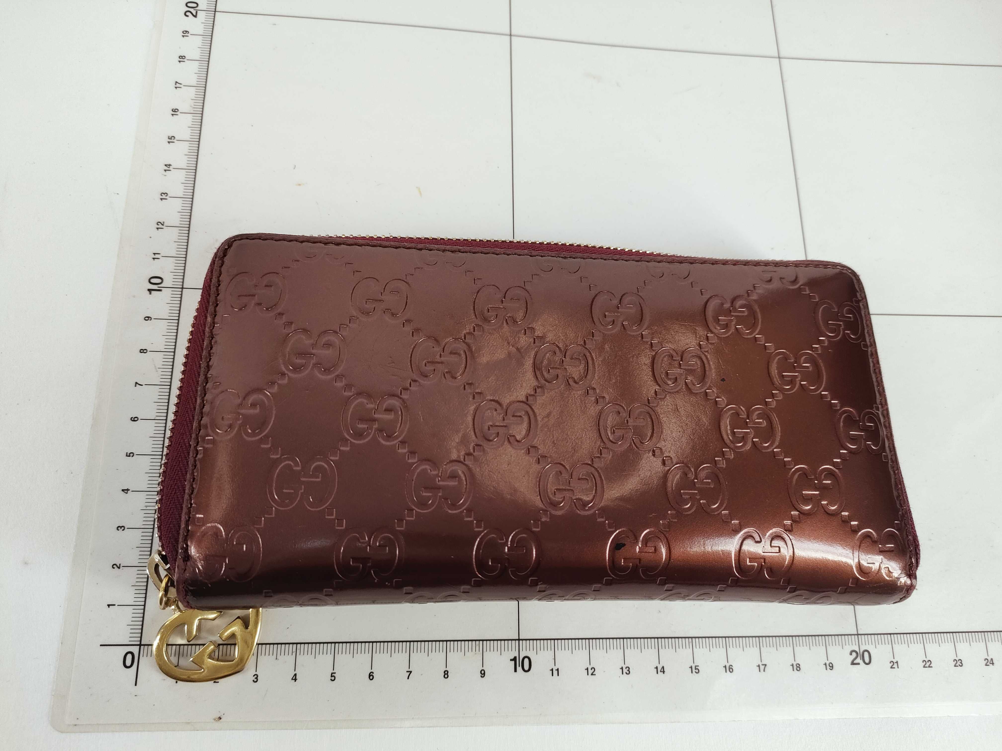 GG Gucci Round Long Wallet GG Lovely Wallet — view 2