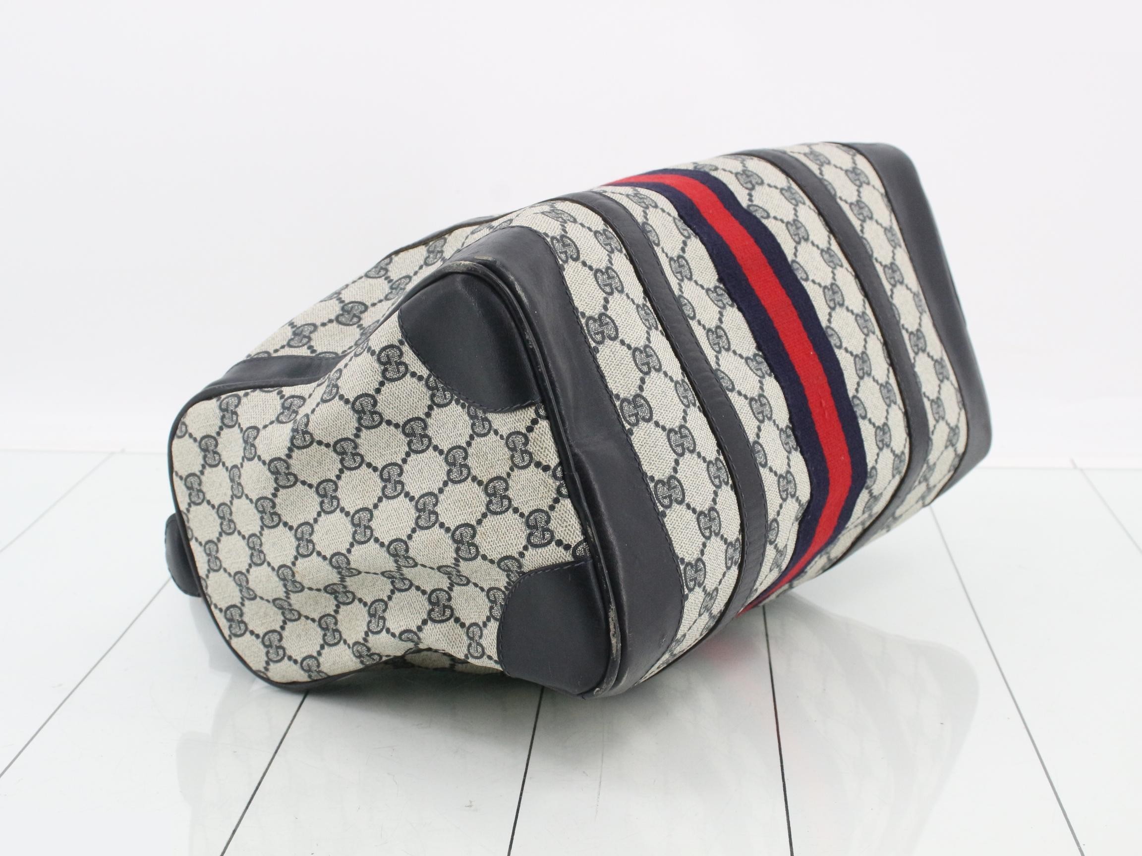 Old GG Supreme (Bag) - Boston Bag — view 5