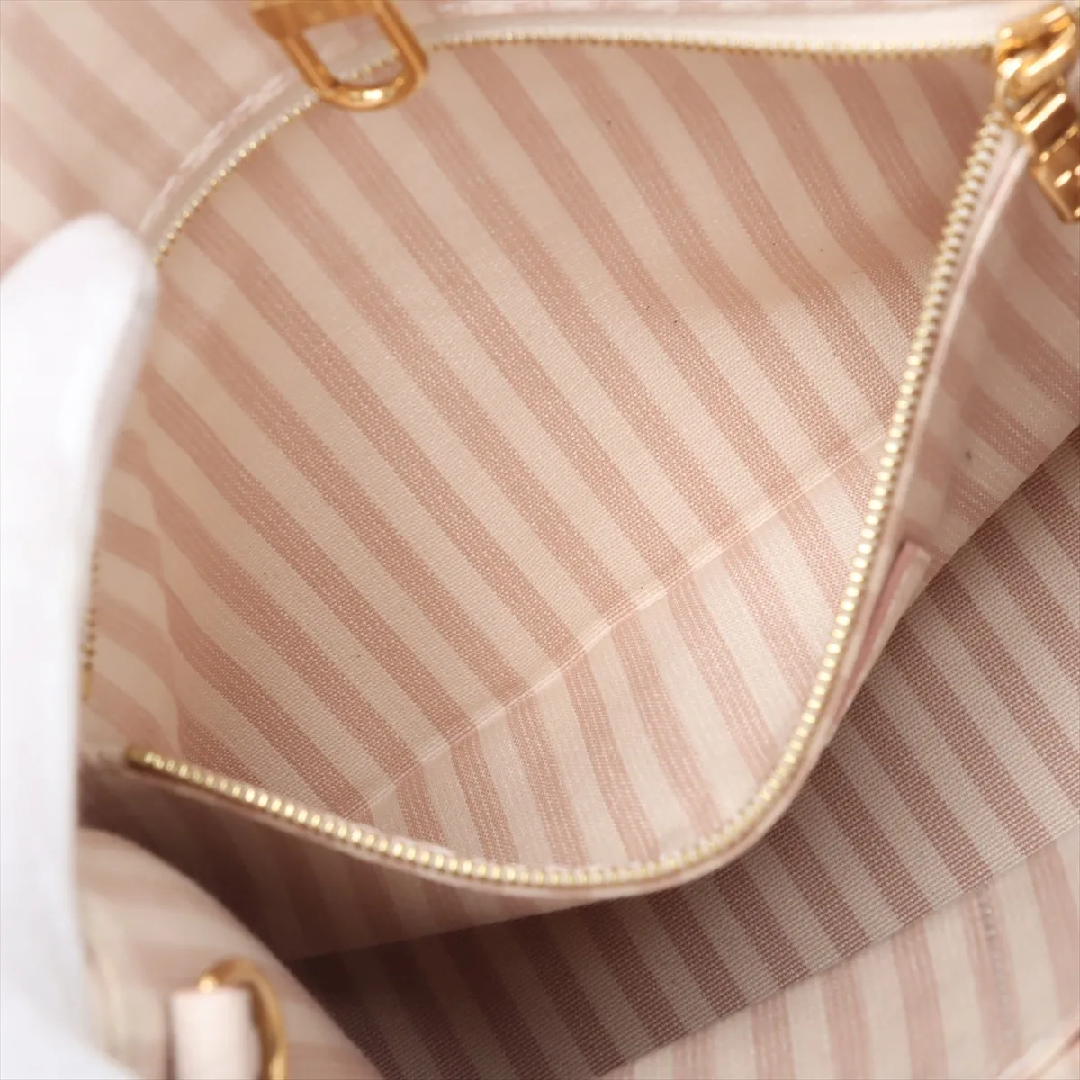 OnTheGo PM - Beige, RFID detected, Empreinte Eden, M14403 — view 11