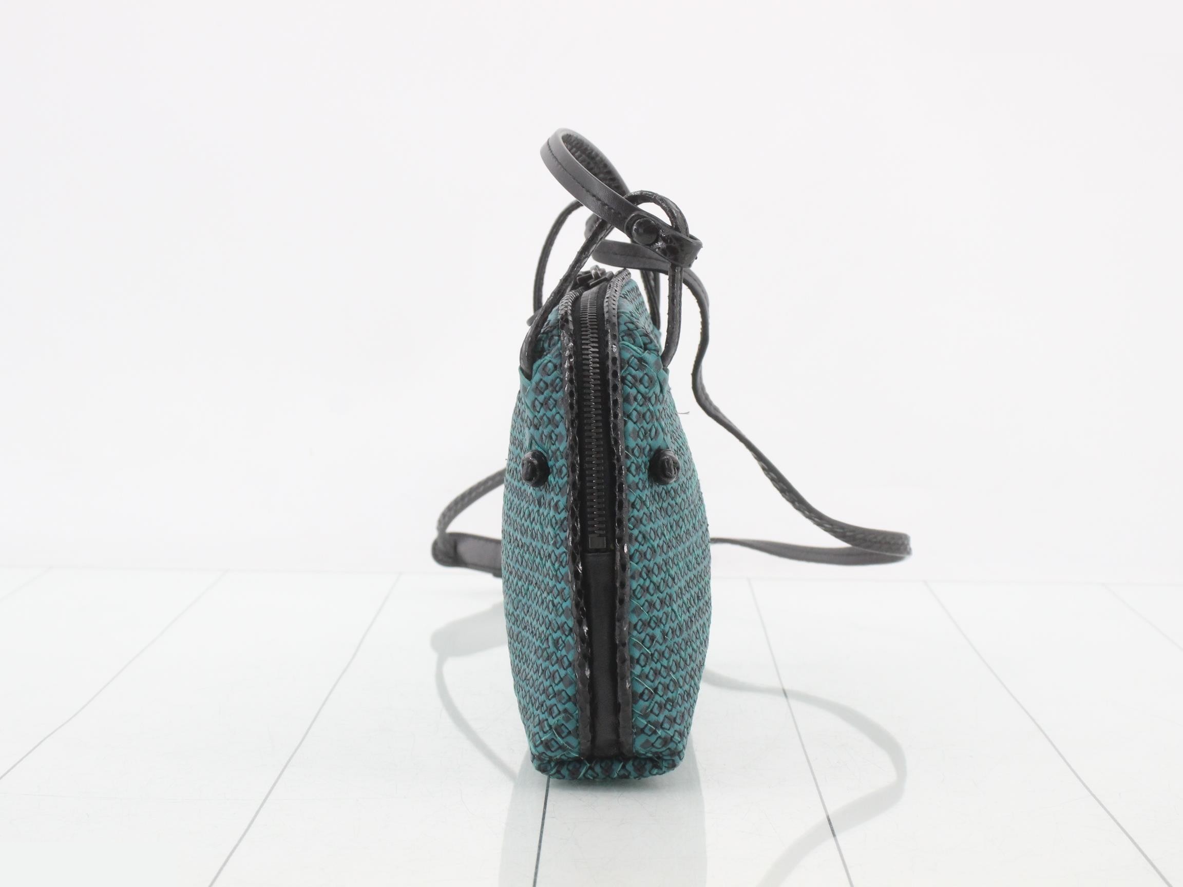 Other lines: Bags & Shoulder Bags - Idini Green — view 3