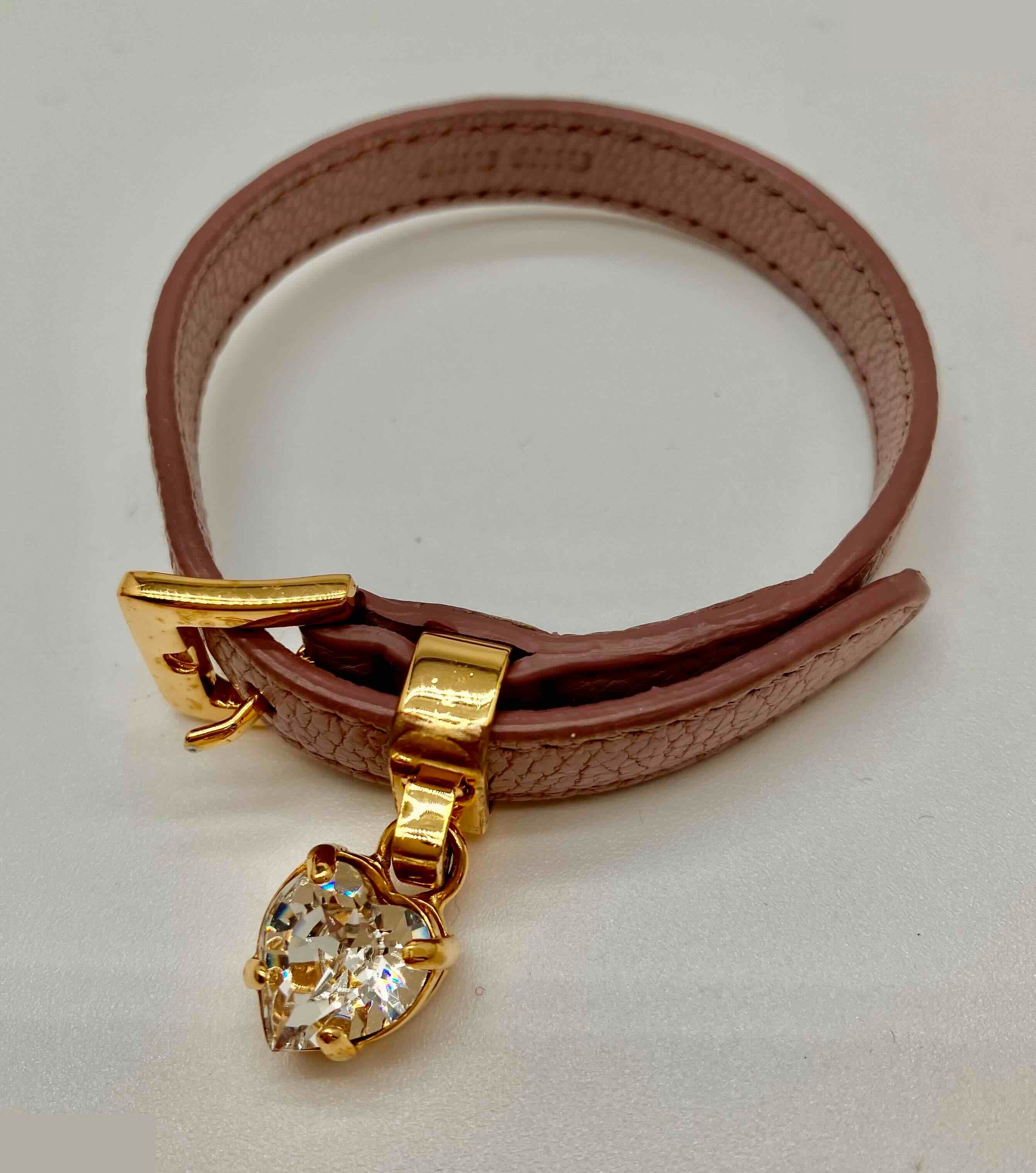 Other lines: Small items, accessories, bracelets, bangles (leather, fabric).