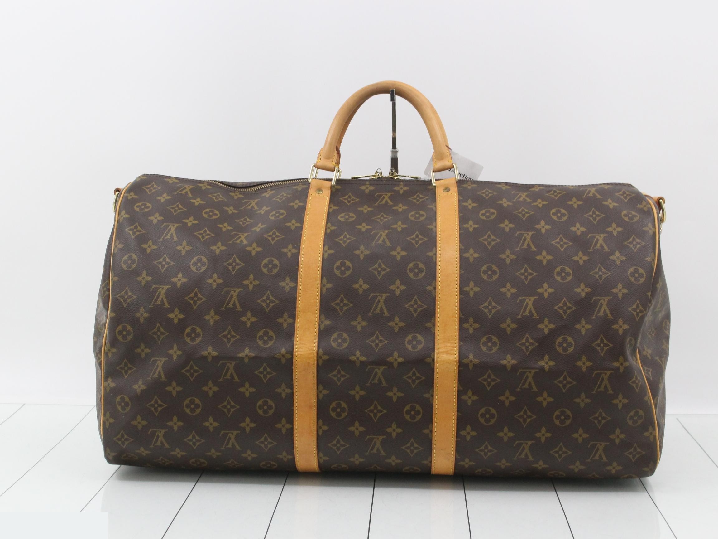 Keepall Bandoulière 60 with shoulder strap — view 2