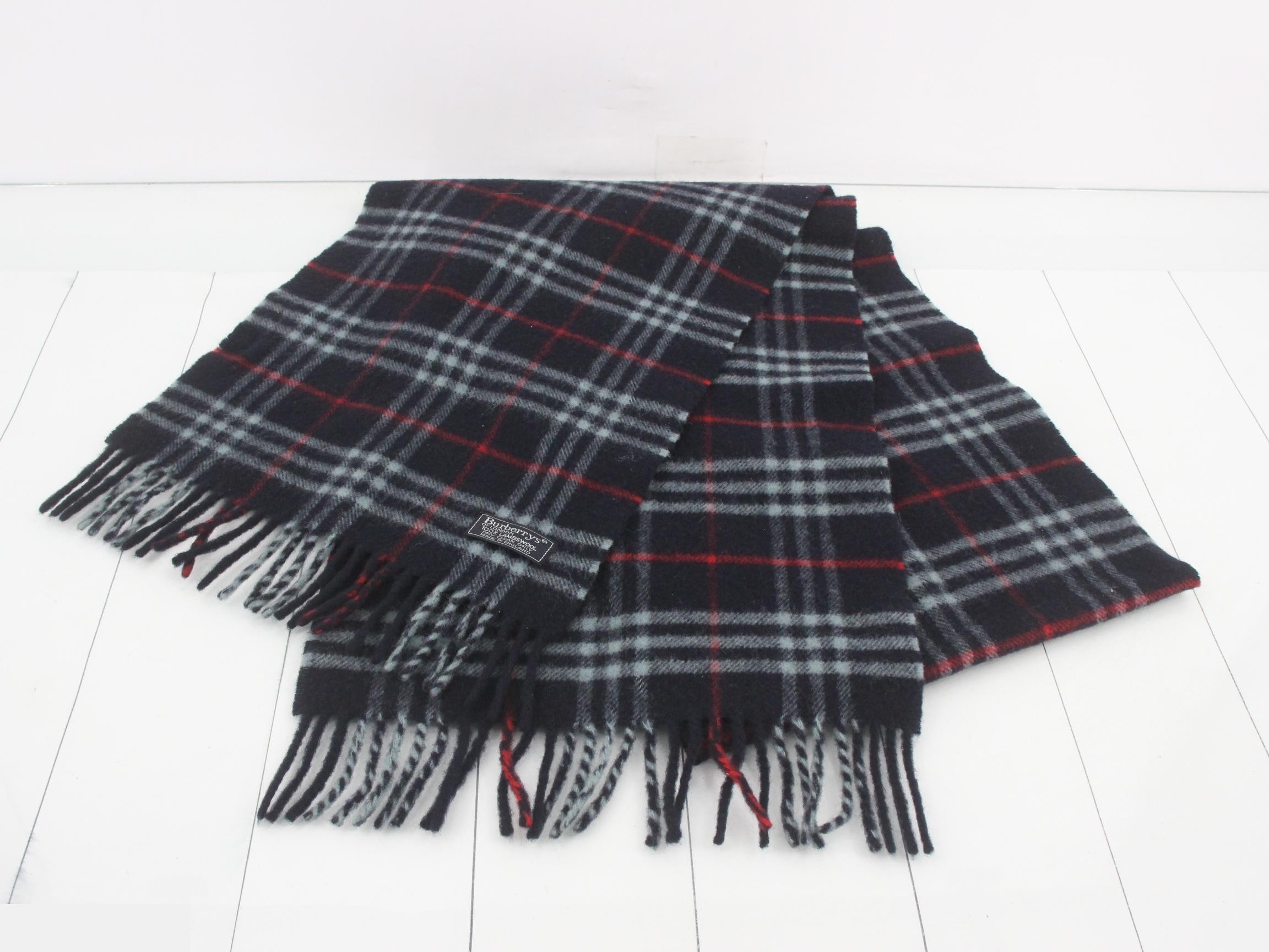 Scarf, Nova Check pattern, navy — view 2
