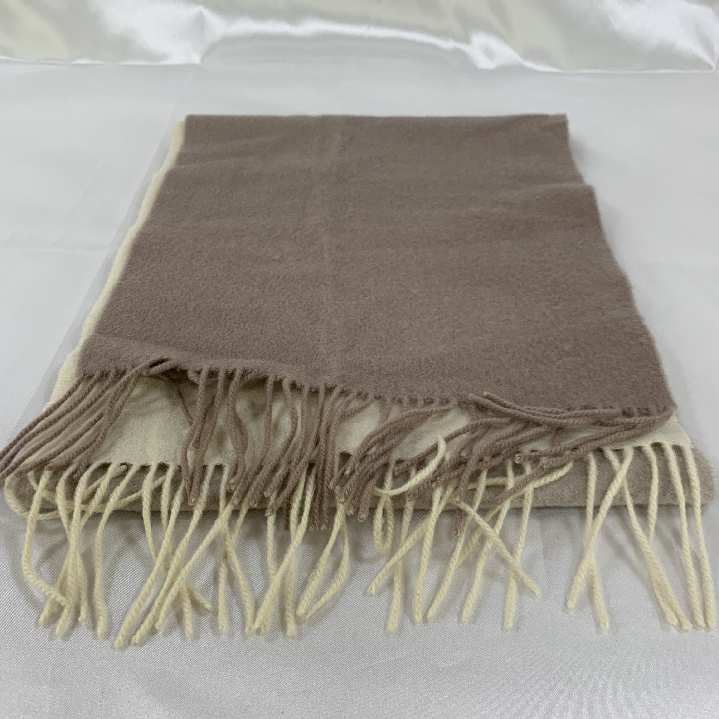 scarf, 100% cashmere, other accessories. — view 5
