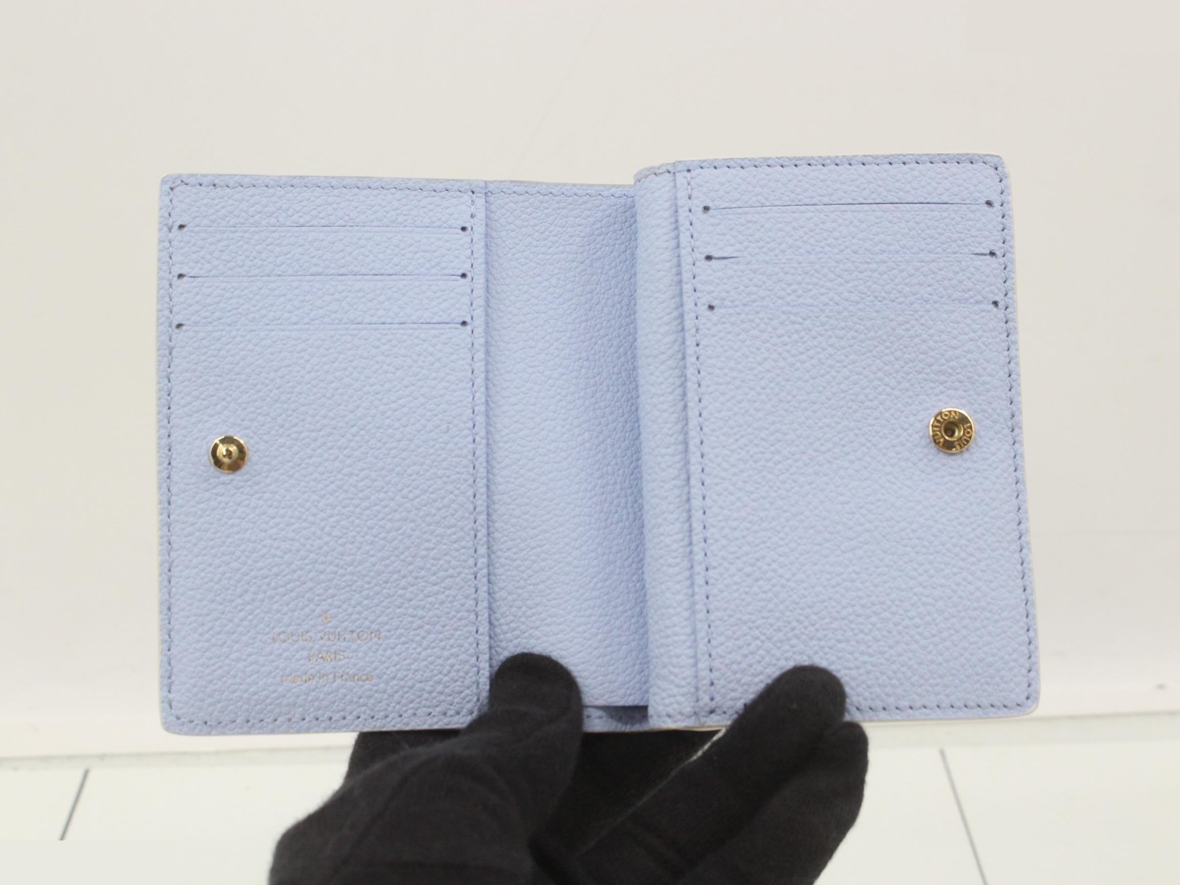 Portefeuille Claire bi-fold wallet, unused. — view 4
