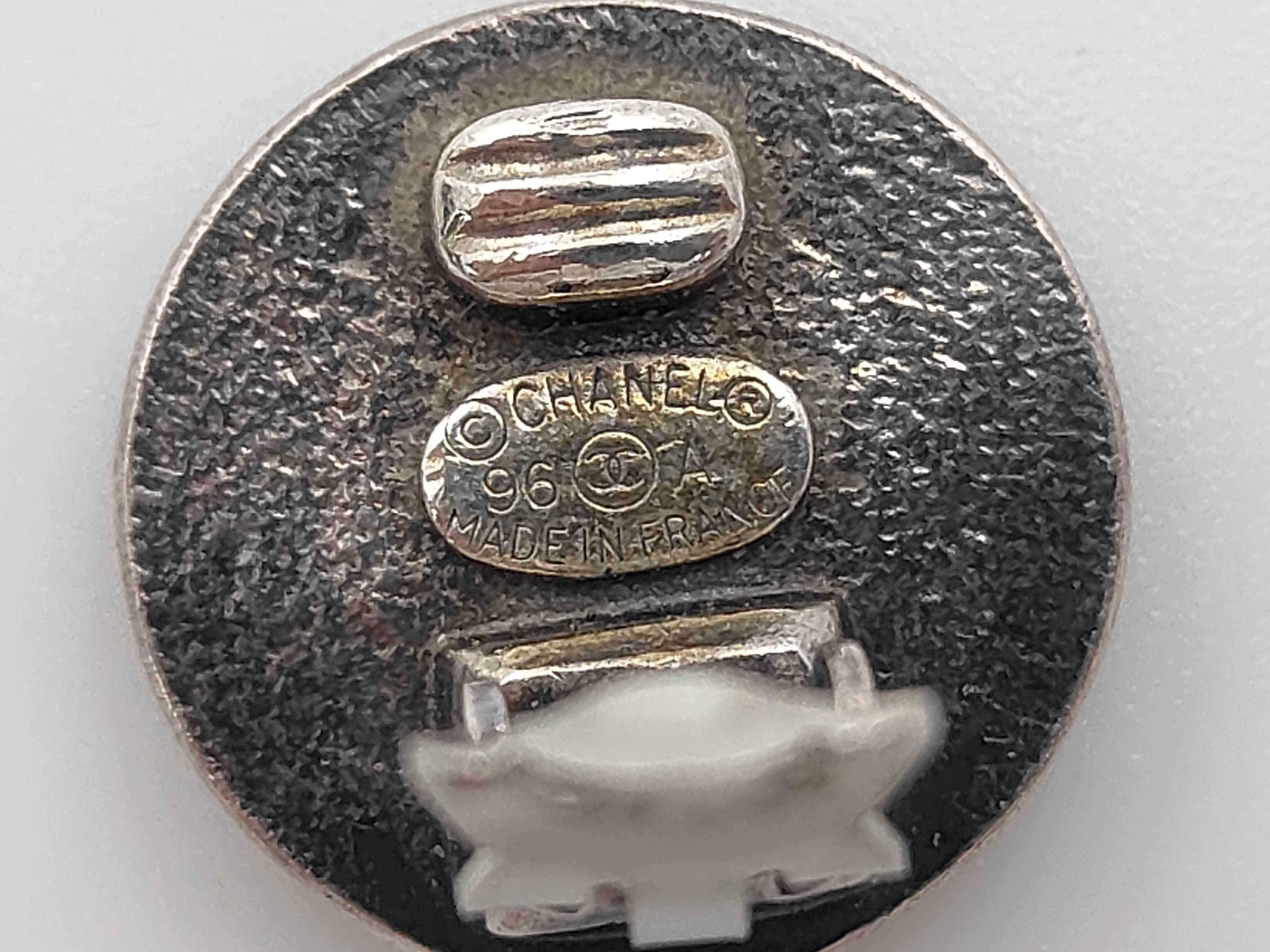 earrings — view 5