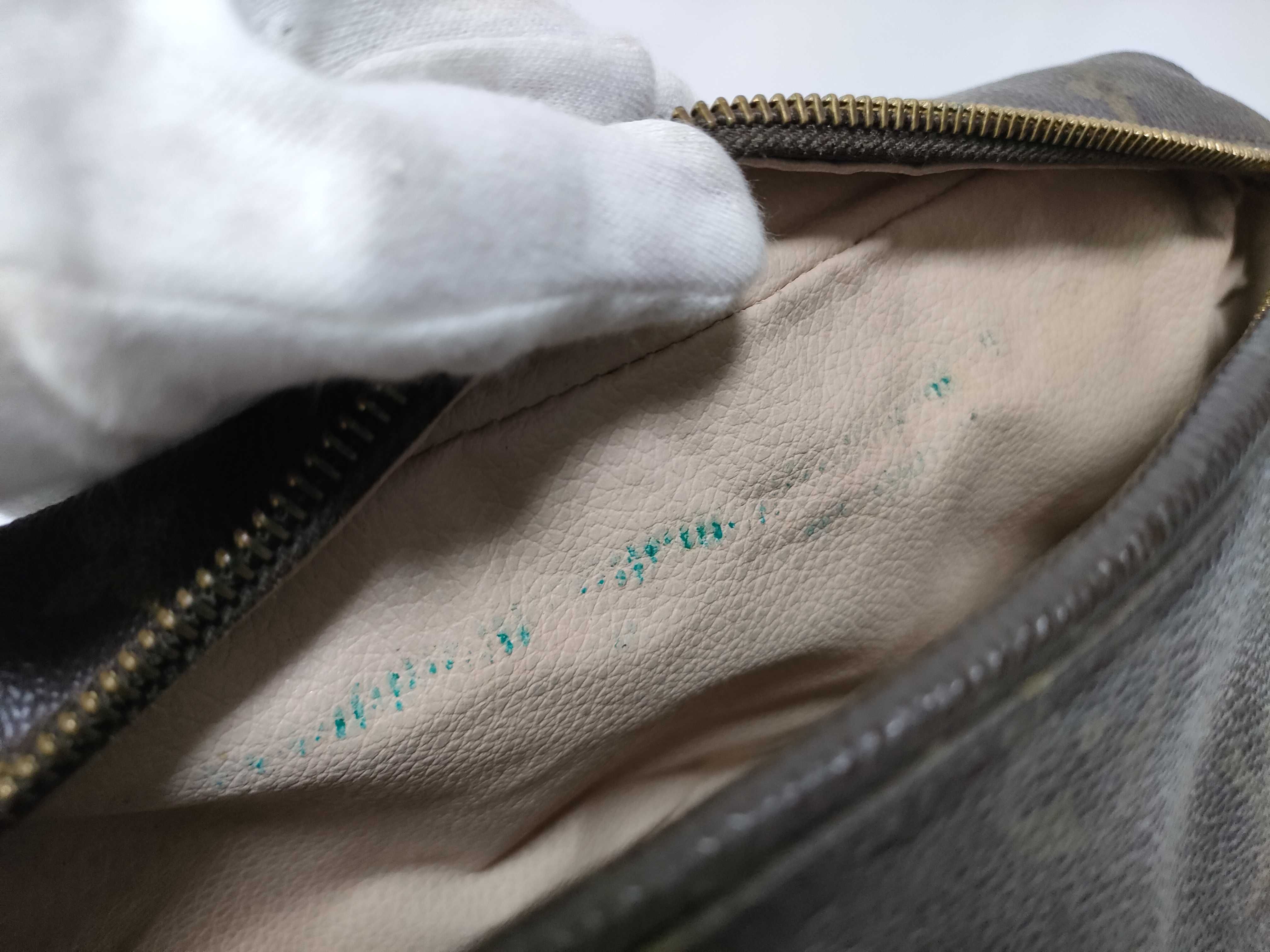 Monogram Louis Vuitton Monogram Trousses Toilette 28 Pouch — view 12