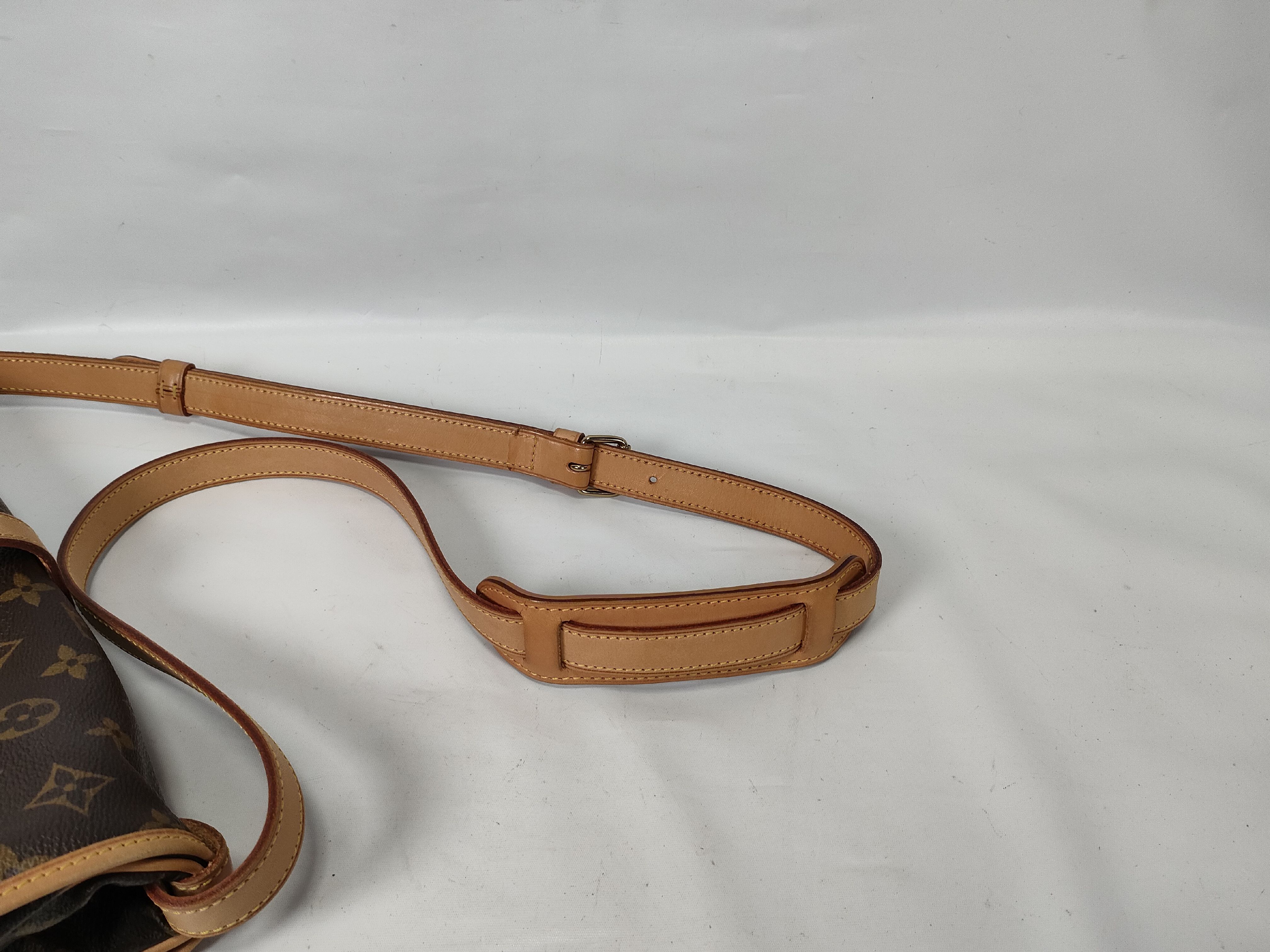 Monogram Vuitton Saumur 30 Shoulder Bag — view 3
