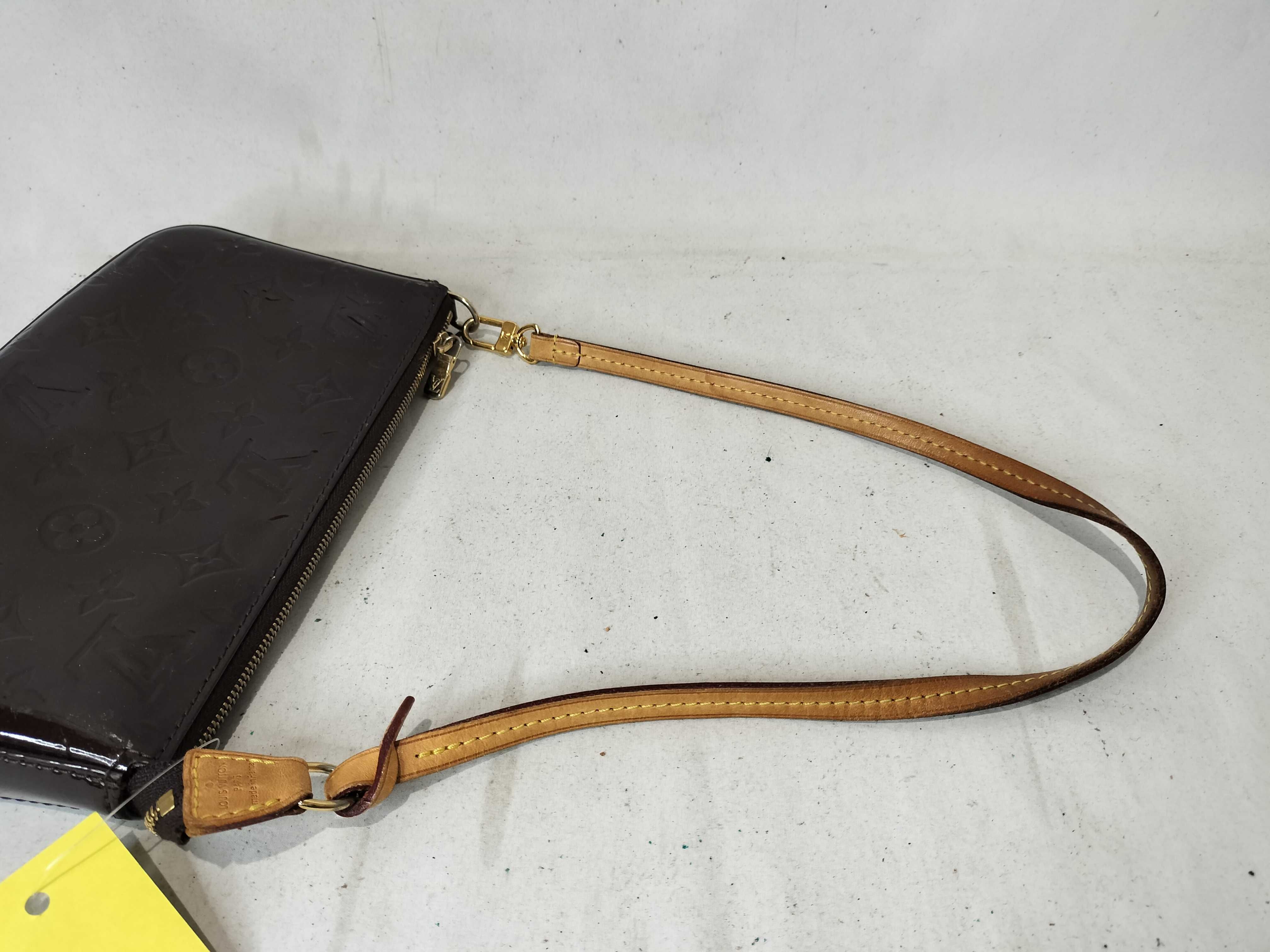 Vernis Pochette Accessoires Amarante Pouch — view 3