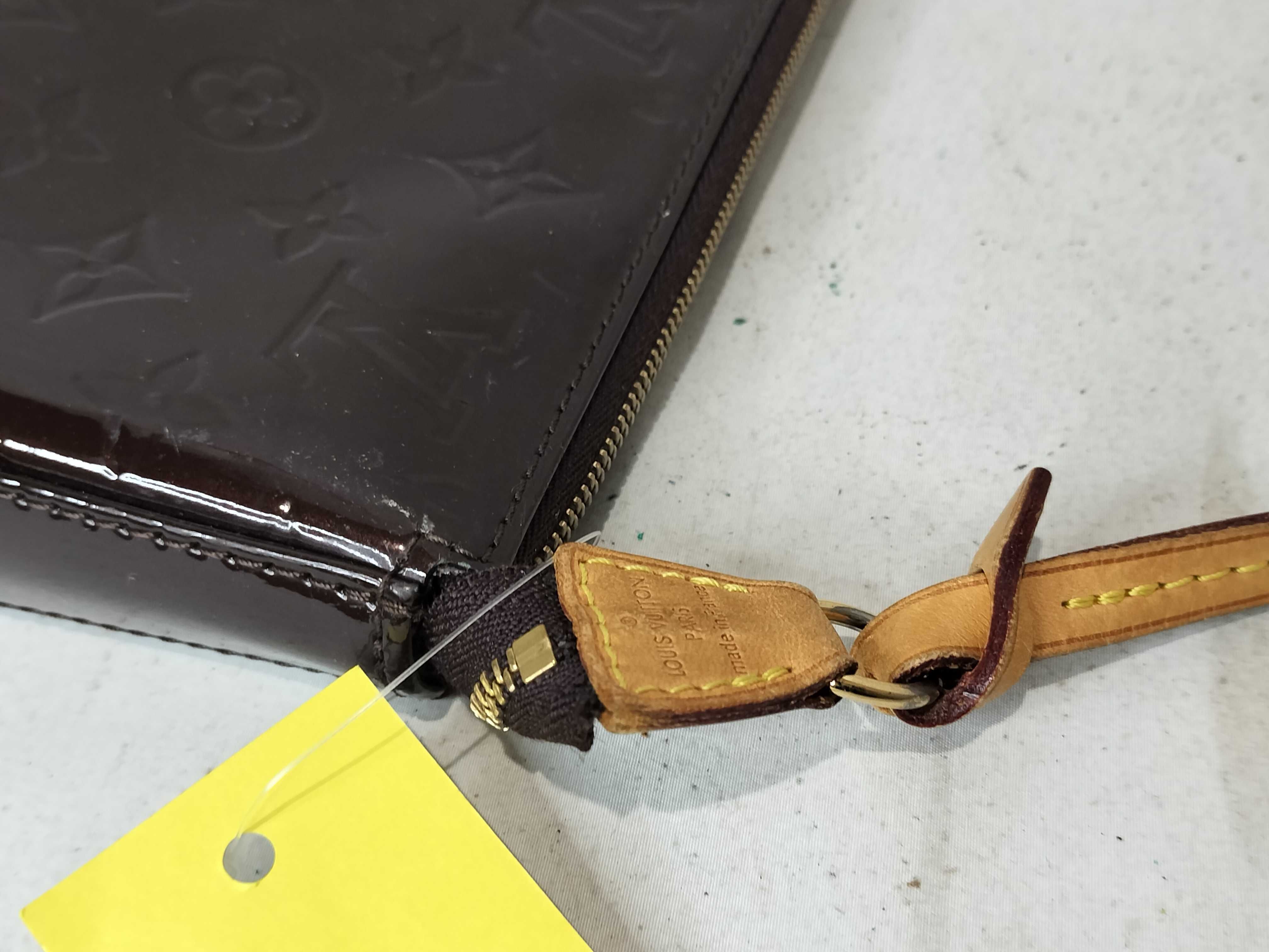 Vernis Pochette Accessoires Amarante Pouch — view 5