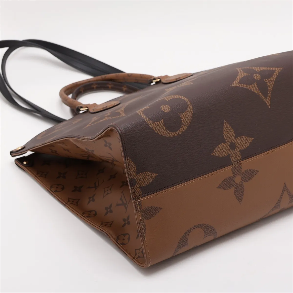 Monogram Giant OnTheGo GM M44576 Brown (RFID detected) — view 4