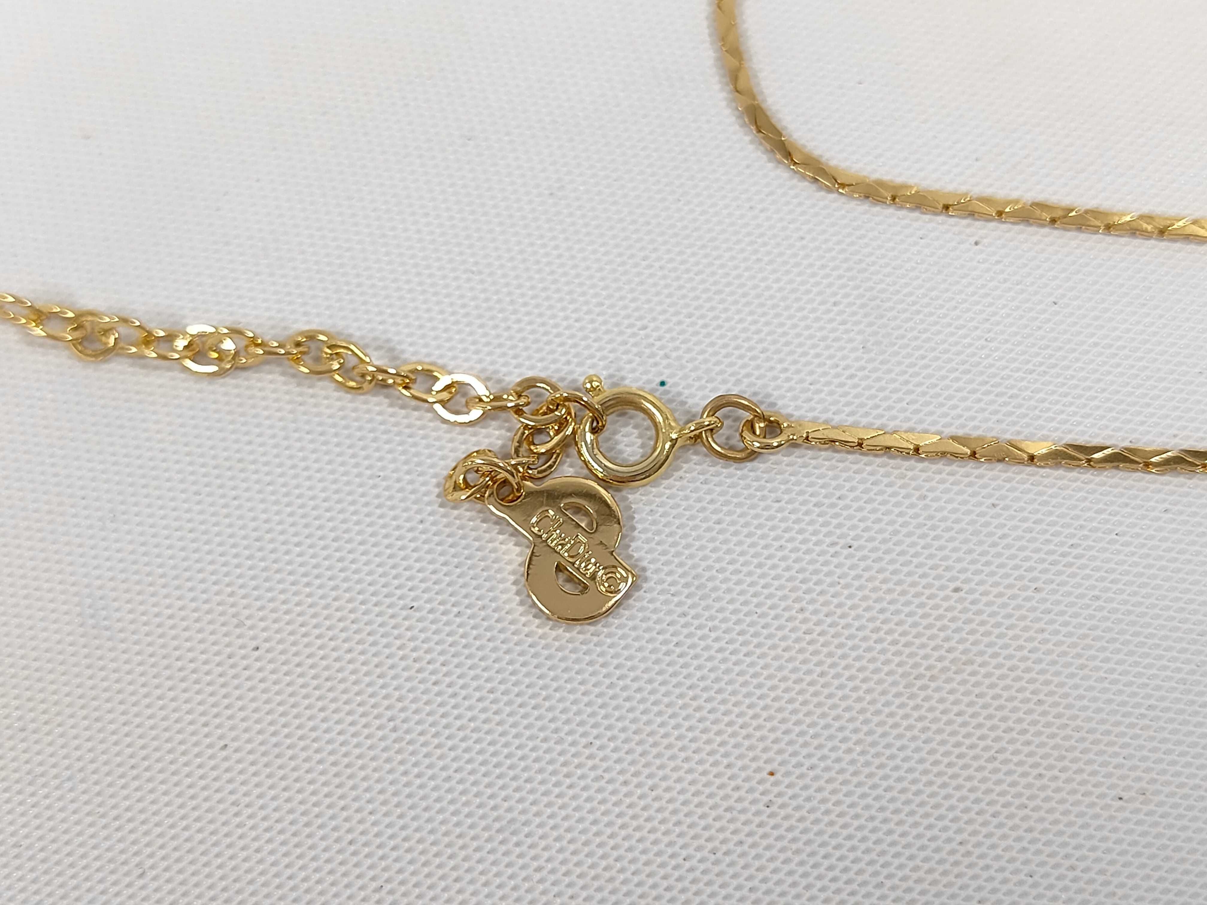 necklace — view 4