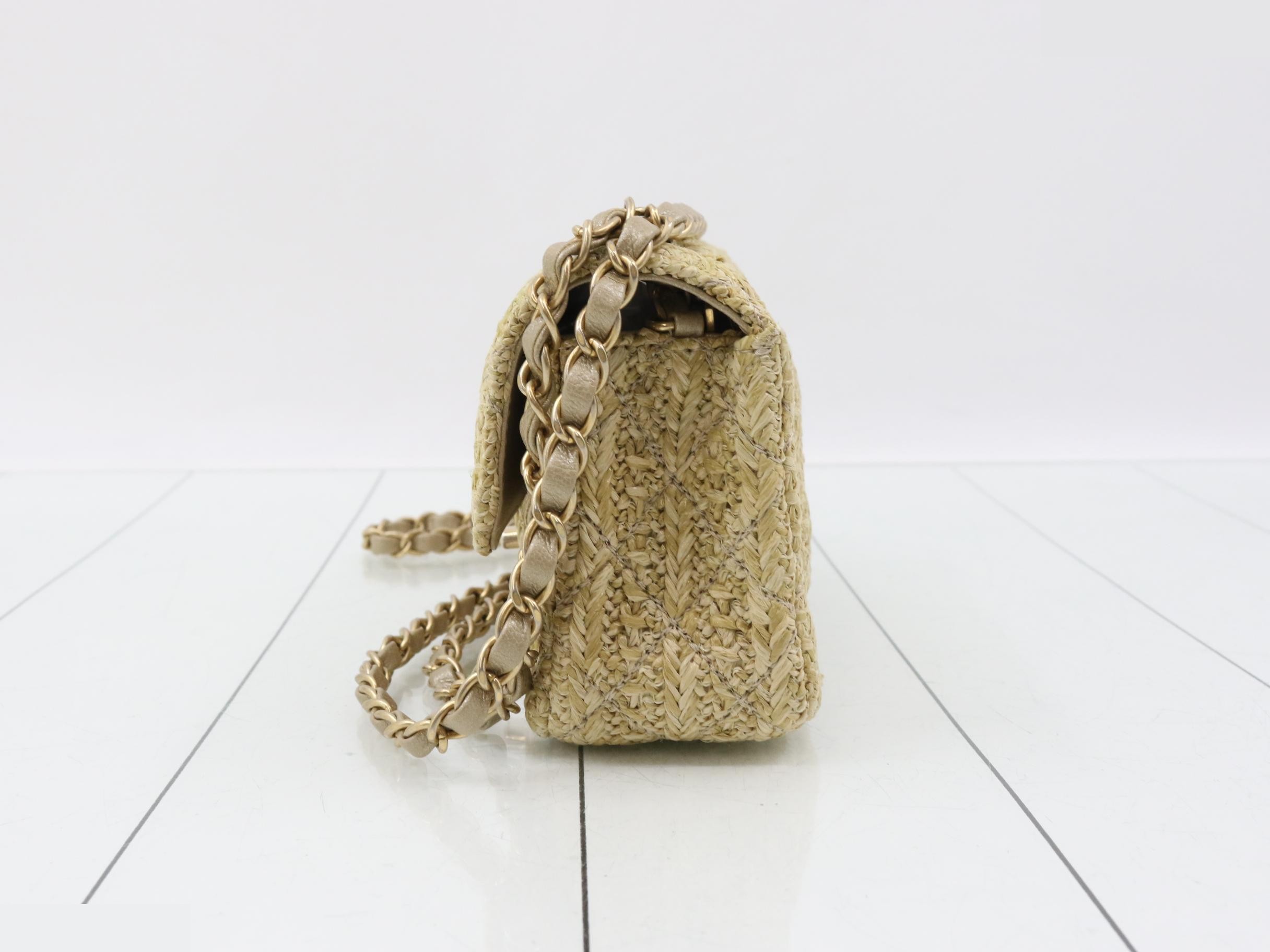 Matelassé Raffia Owl Motif Chain Shoulder Bag — view 3