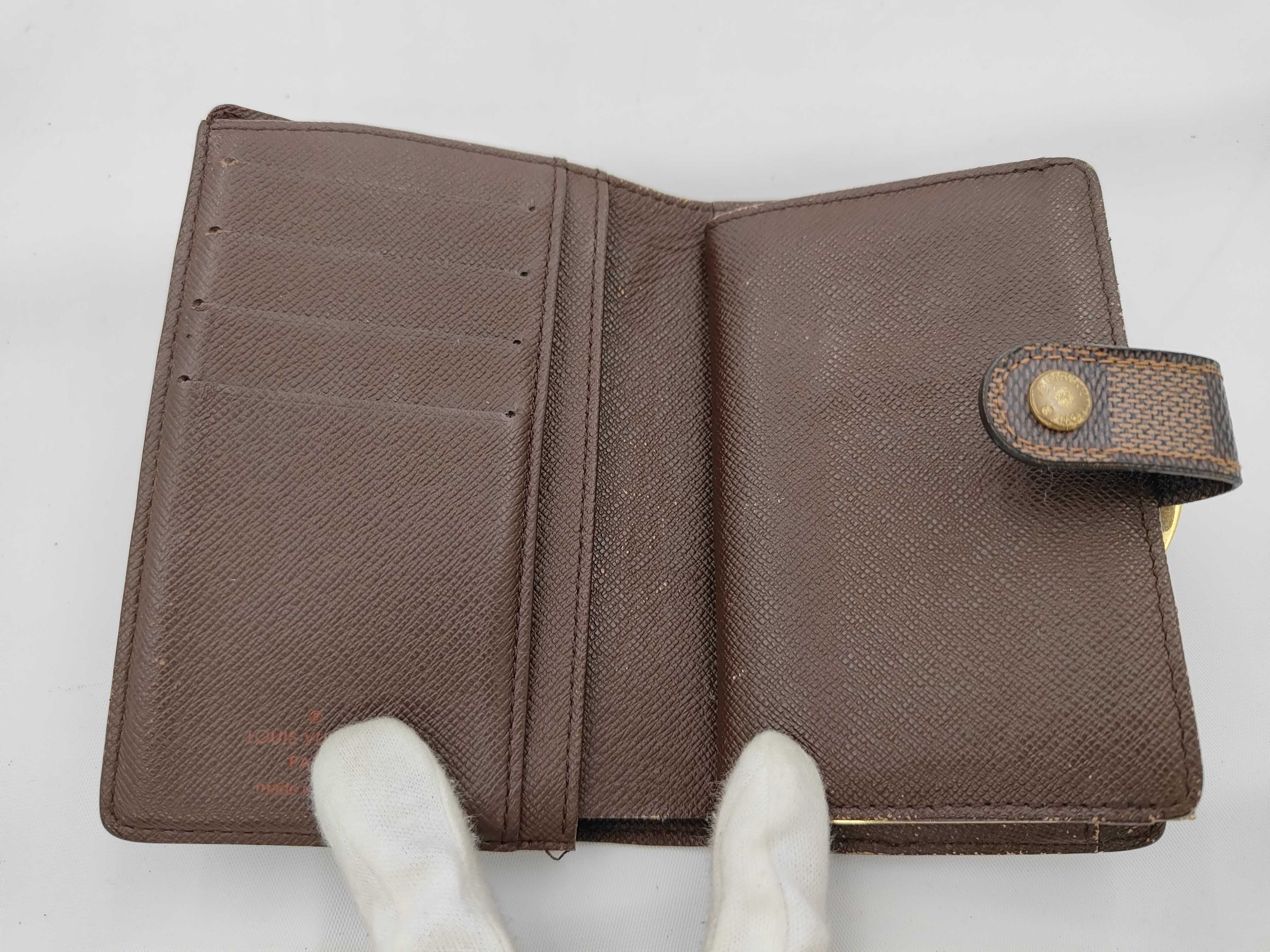 wallet — view 11