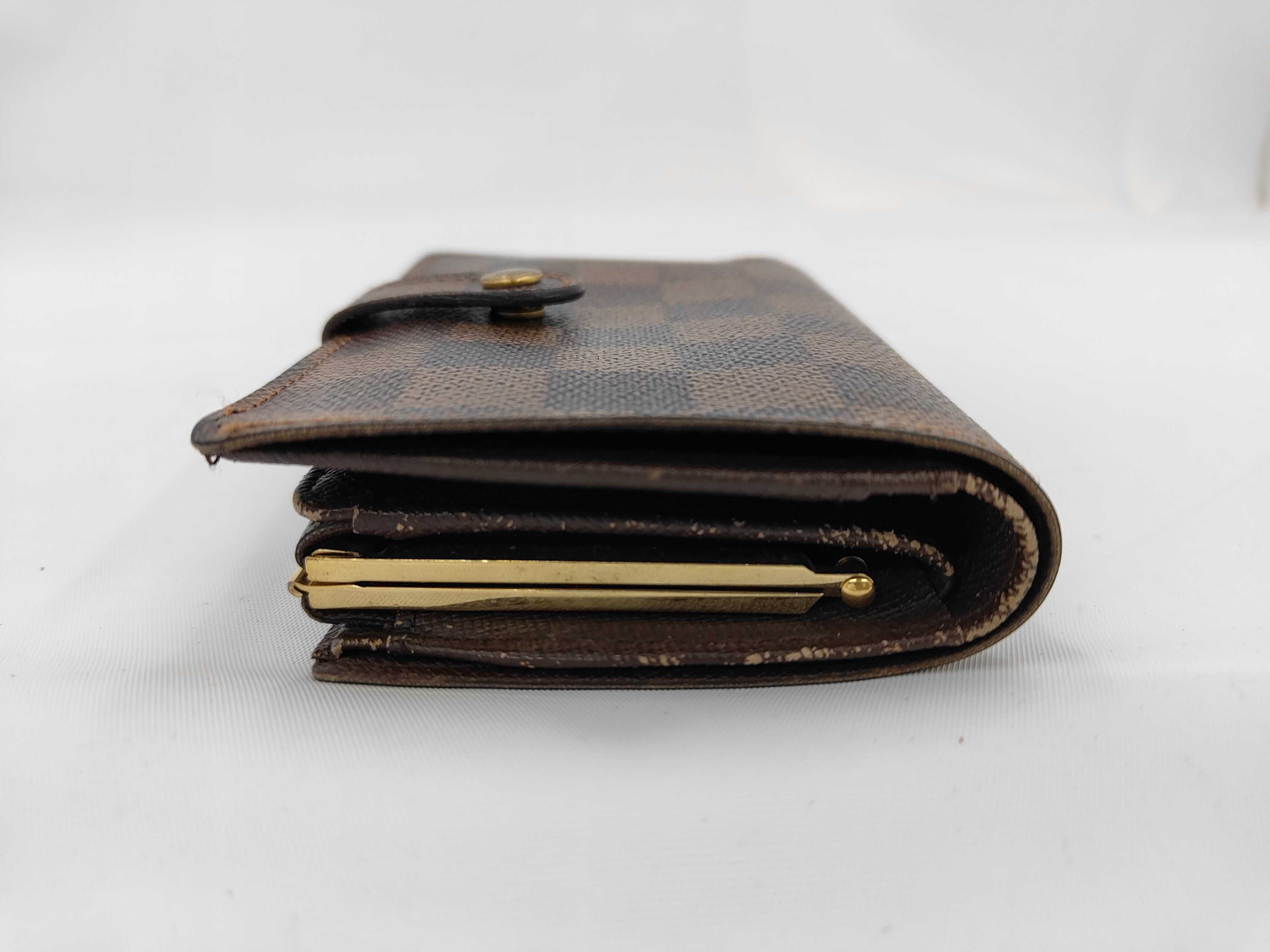 wallet — view 5