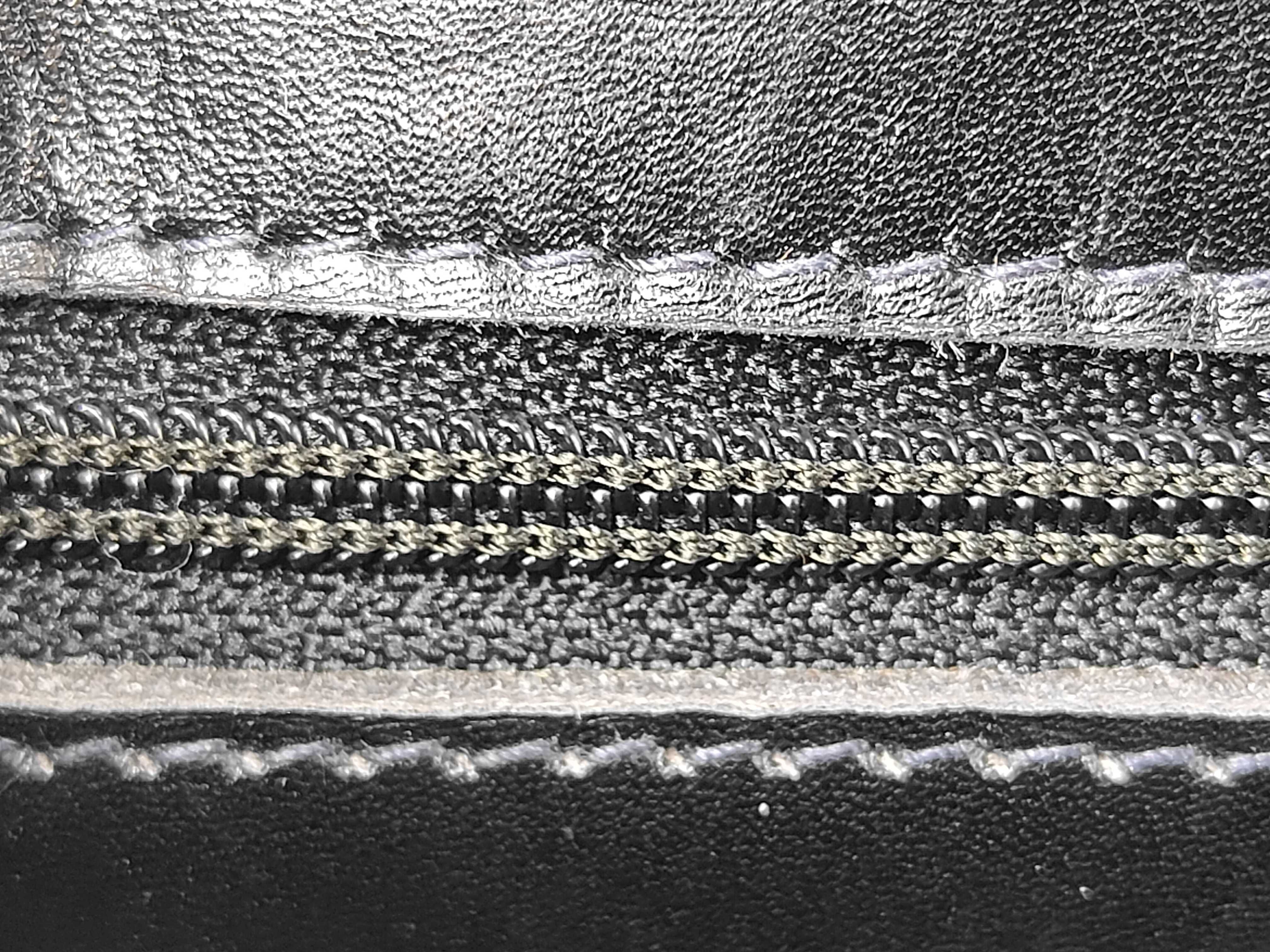 Old Enamel One-Handle Handbag — view 8