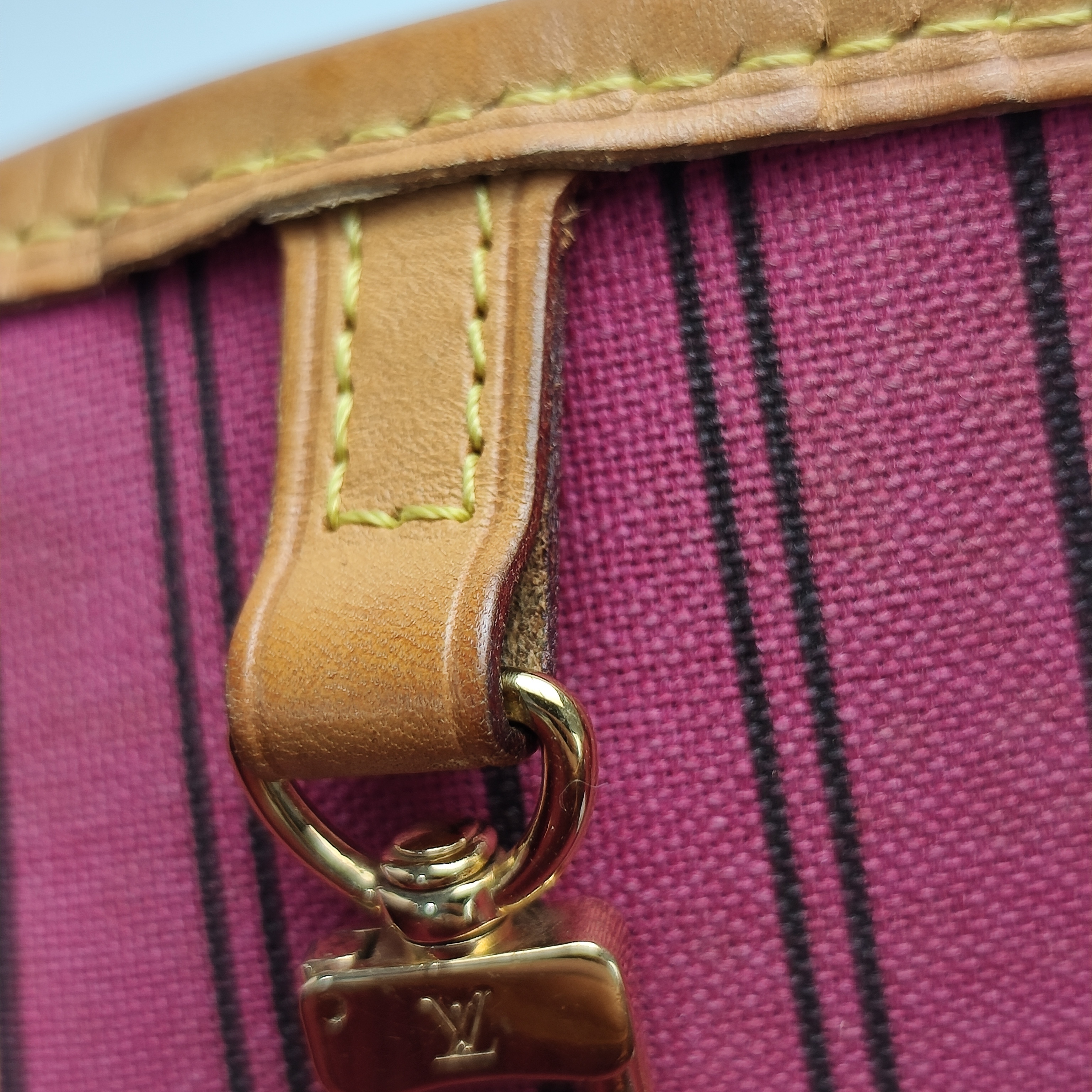 【*Shipped from: China*】LOUIS VUITTON Neverfull PU Handbag — view 11