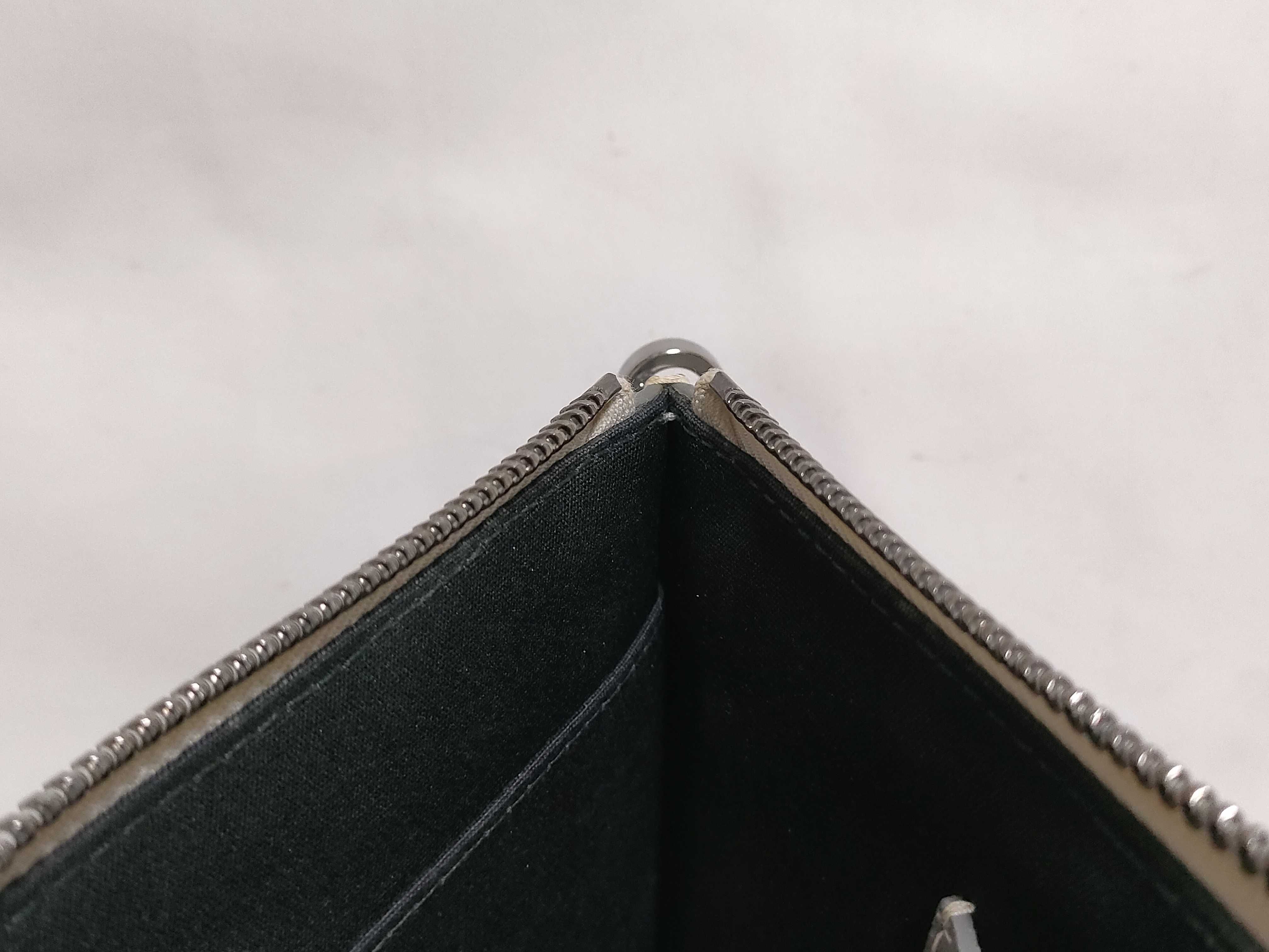 CD1947 Leather Clutch Bag — view 9