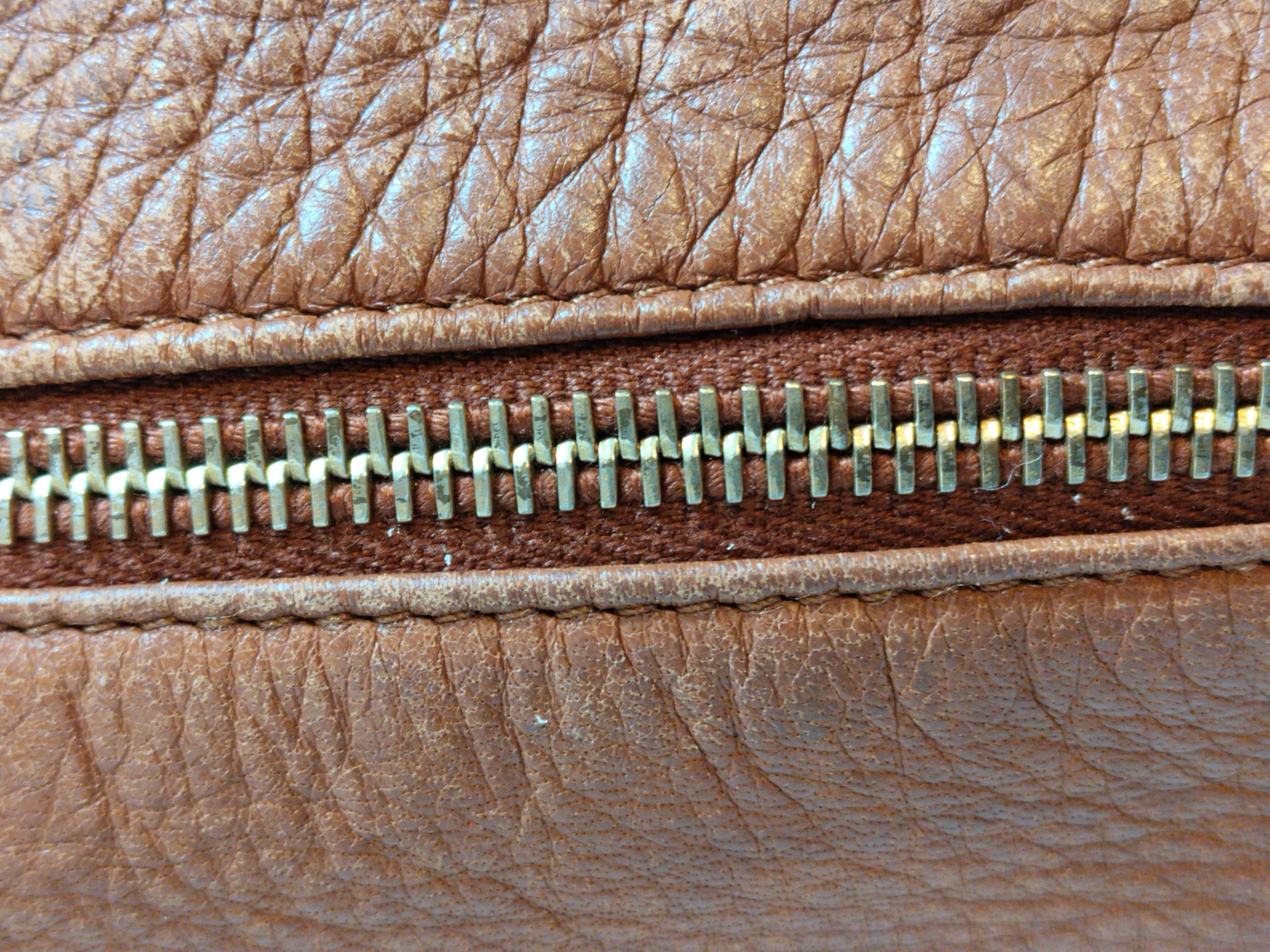 Intrecciato Handle Intrecciato/One-Shoulder Shoulder Bag — view 6
