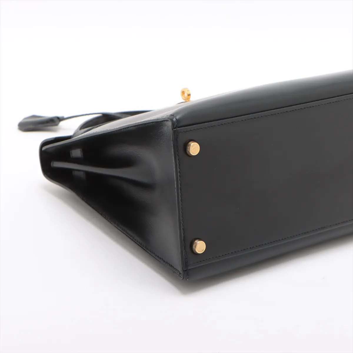 [Individually wrapped] Hermes Kelly 32 Serie Box Calf Black Gold Hardware Q:1987 Crochette string tear — view 4