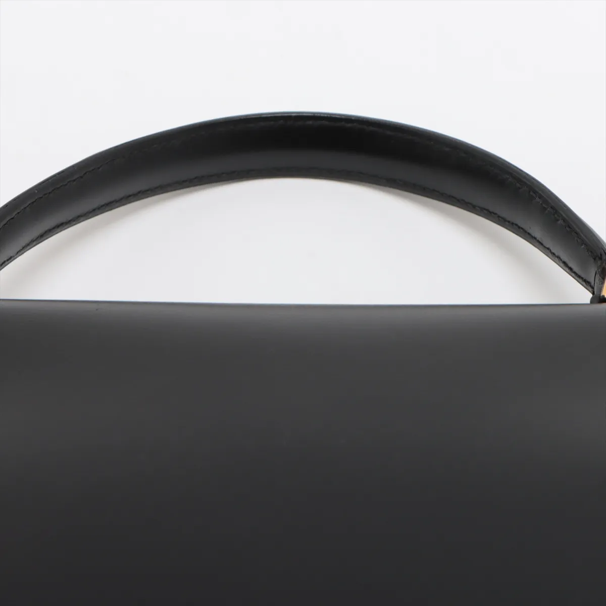 [Individually wrapped] Hermes Kelly 32 Serie Box Calf Black Gold Hardware Q:1987 Crochette string tear — view 6