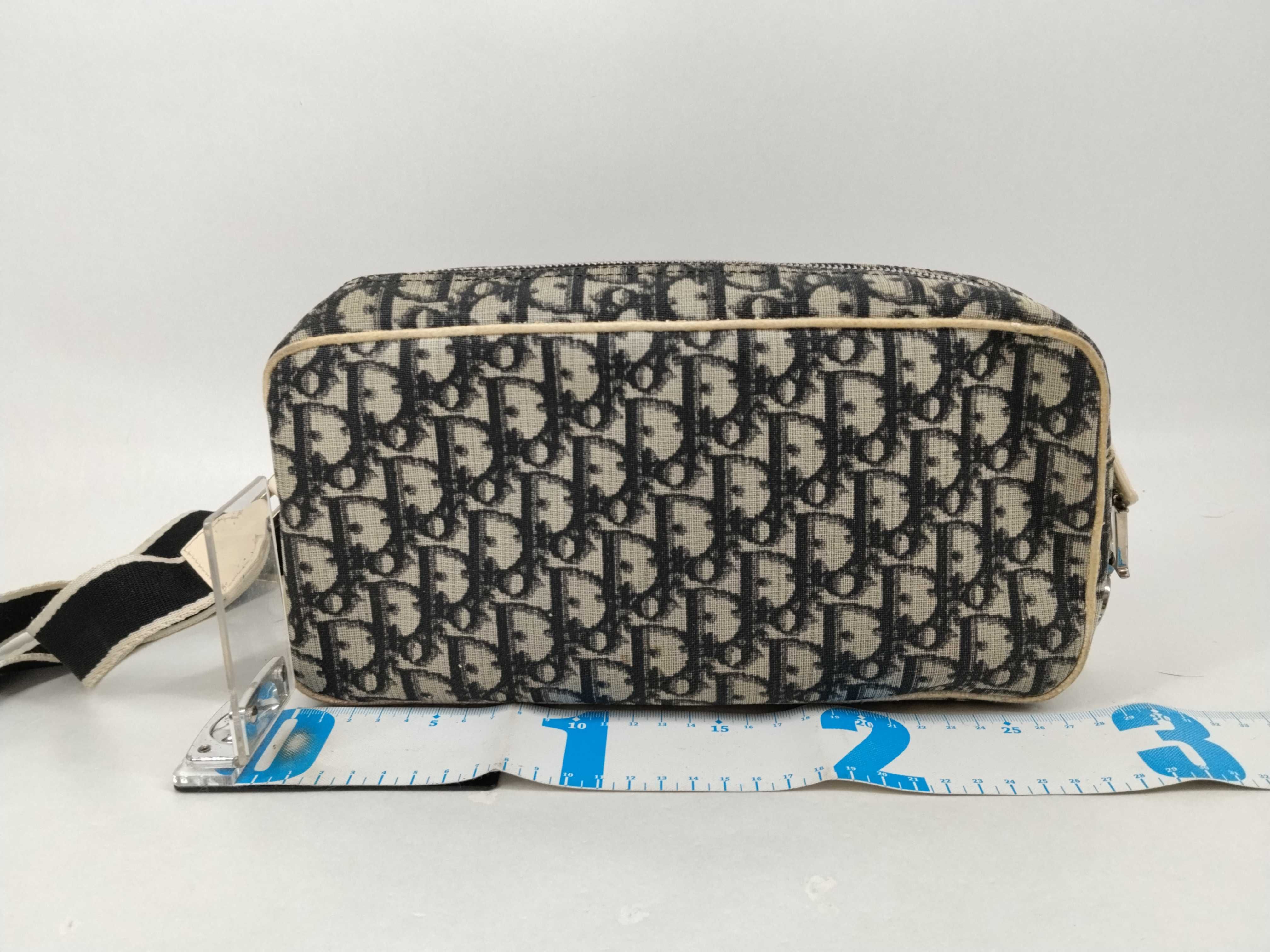 Trotter No. 2 Shoulder Bag — view 2
