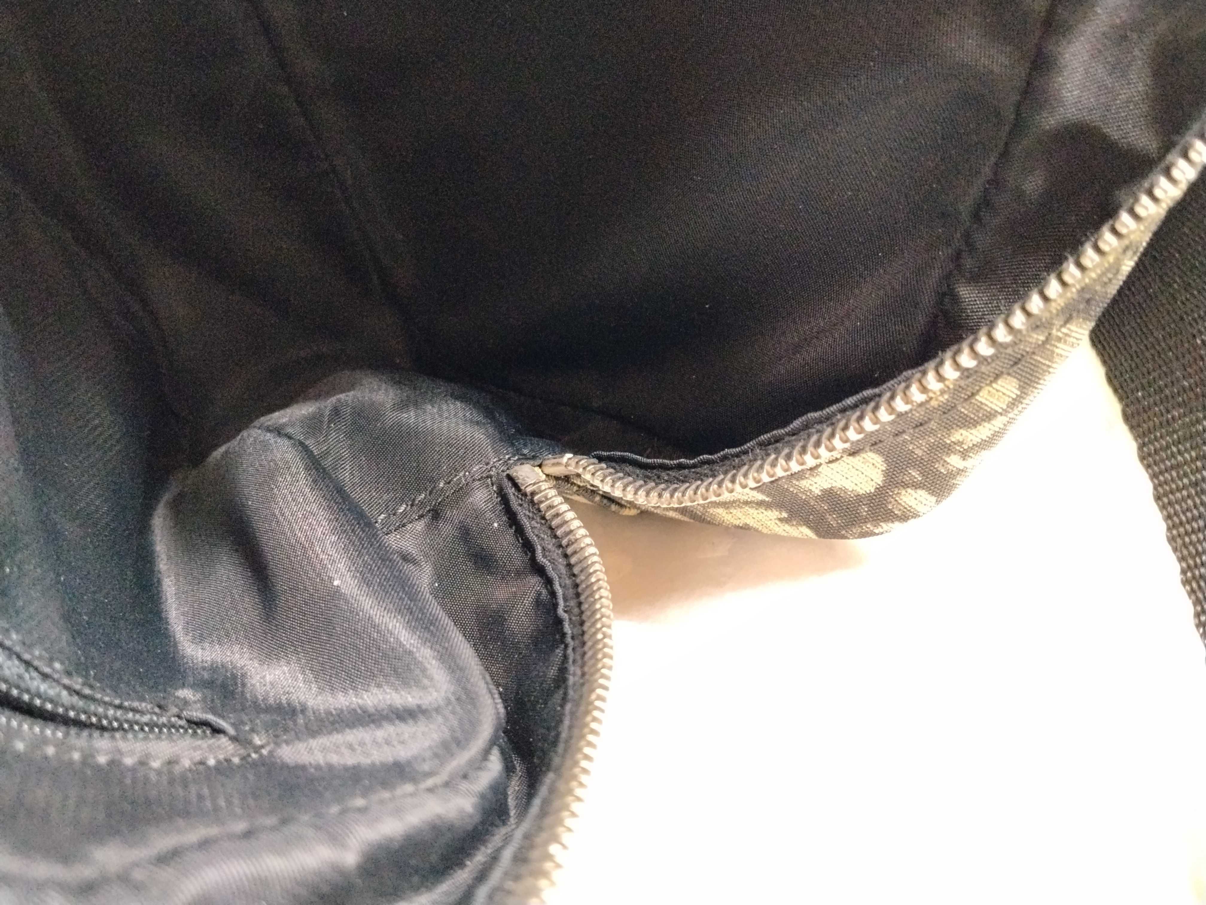 Trotter No. 2 Shoulder Bag — view 13