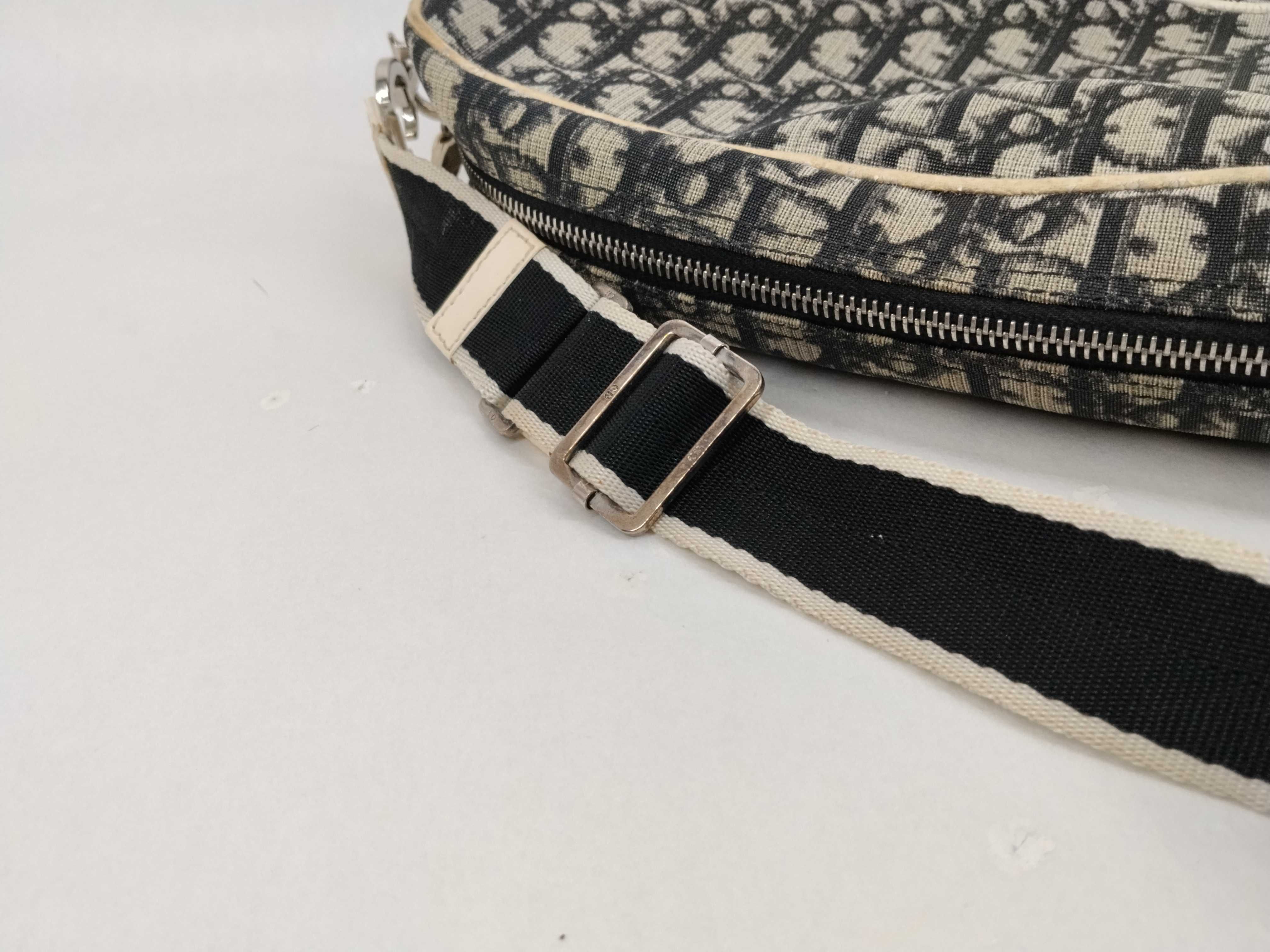 Trotter No. 2 Shoulder Bag — view 7