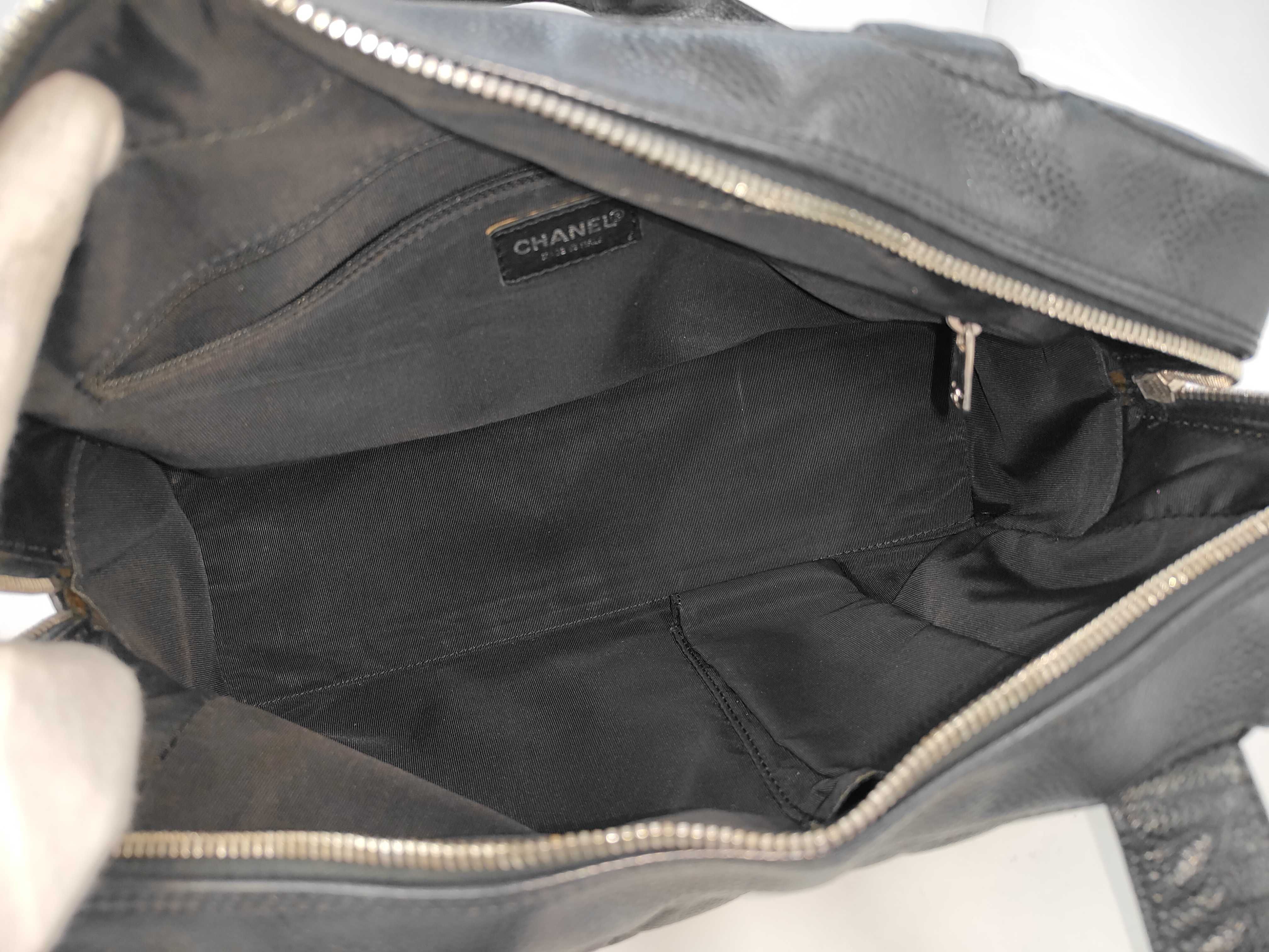 Matelassé Caviar Skin Handbag — view 8