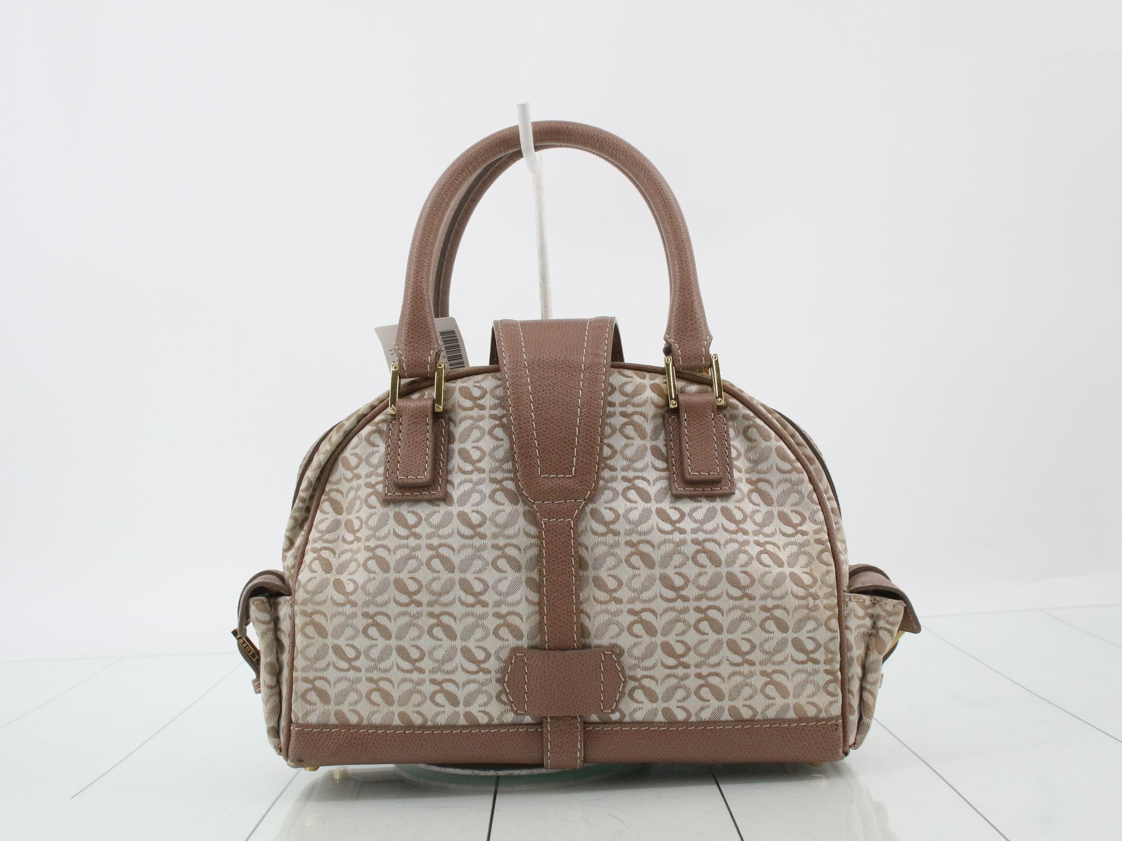 handbag — view 2