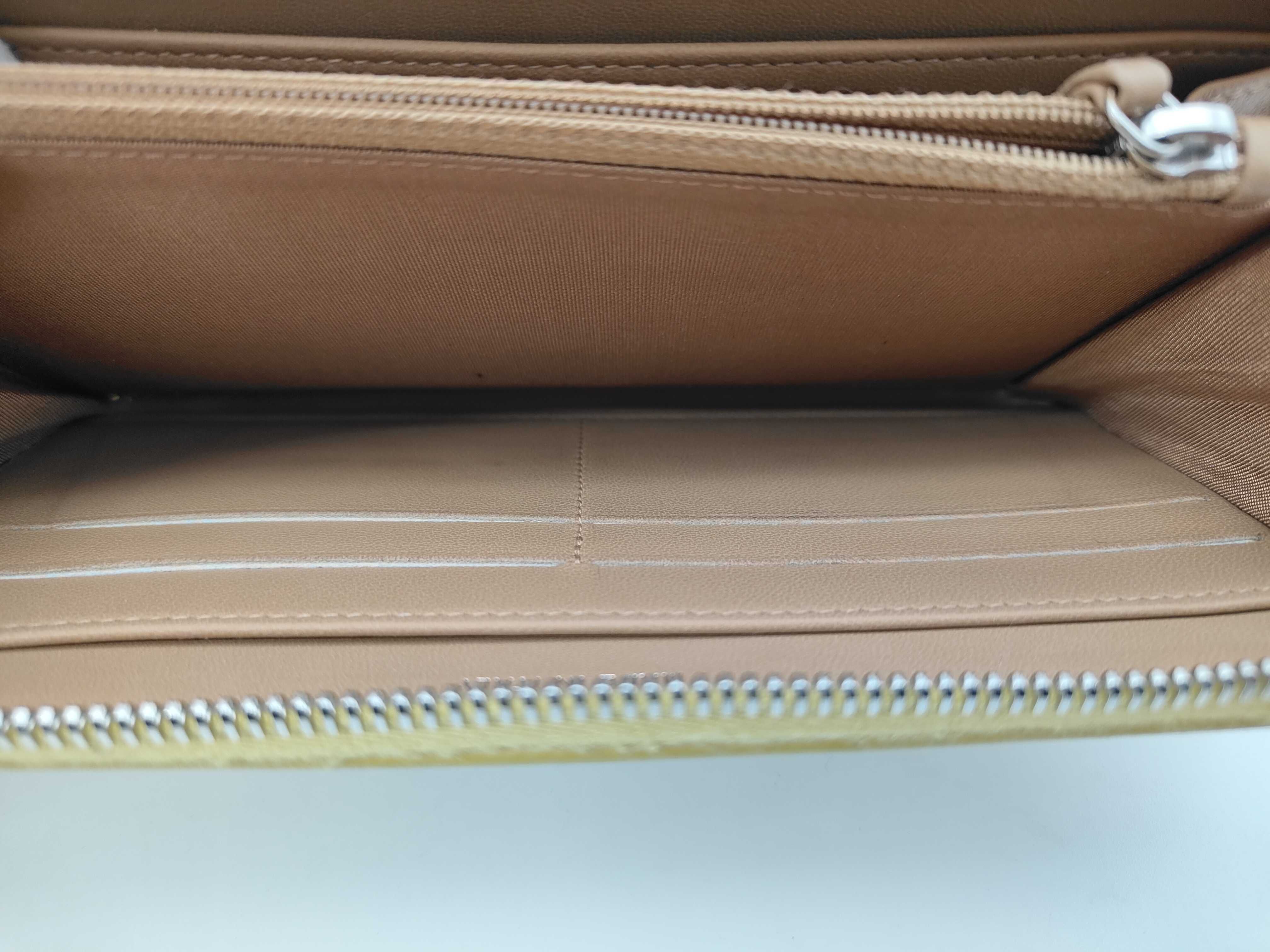 Long Wallet / Leather Wallet — view 11