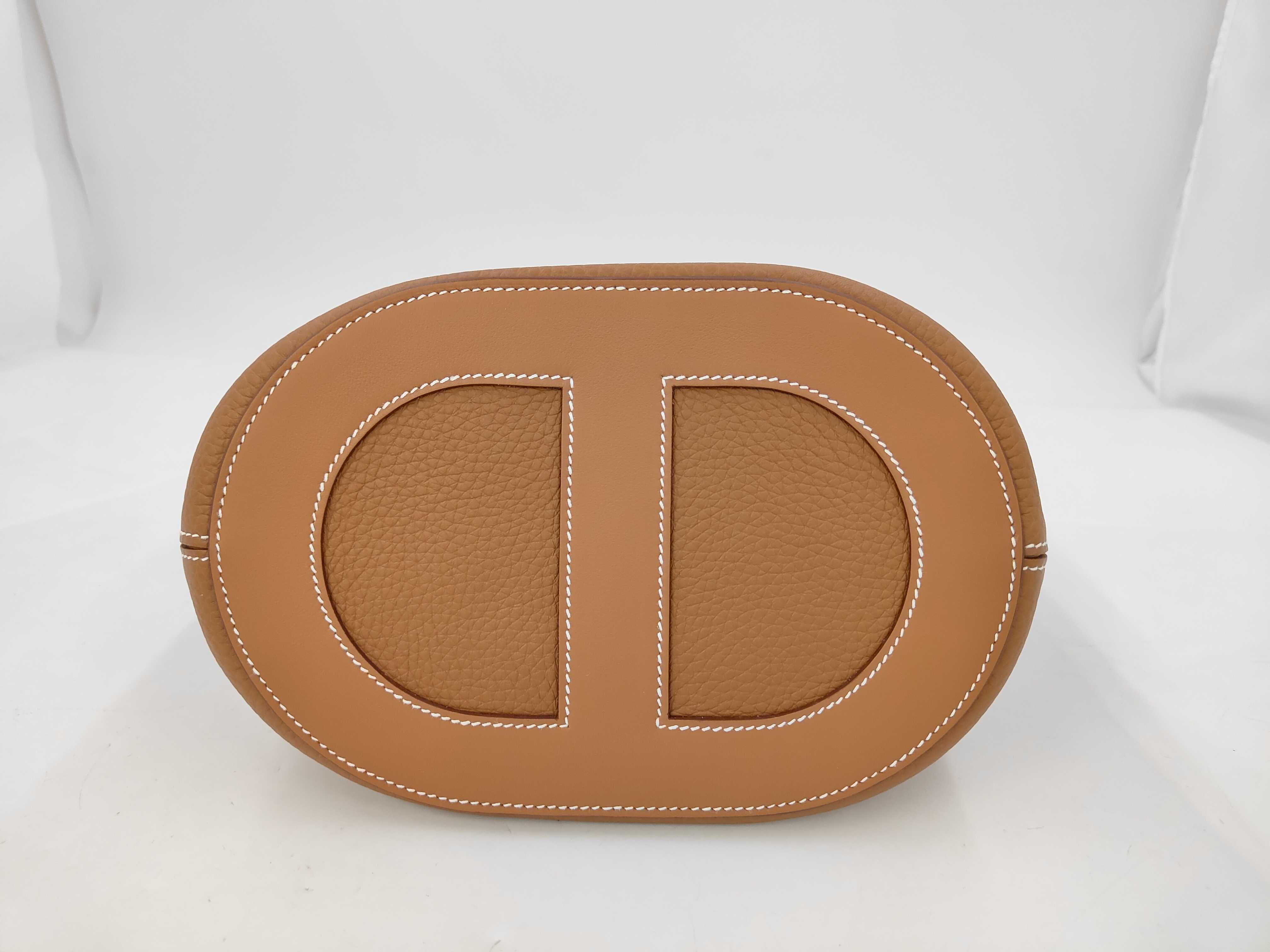 In the Loop 23 Taurillon/Swift Leather Handbag with Gold Hardware (K Stamp) — view 4