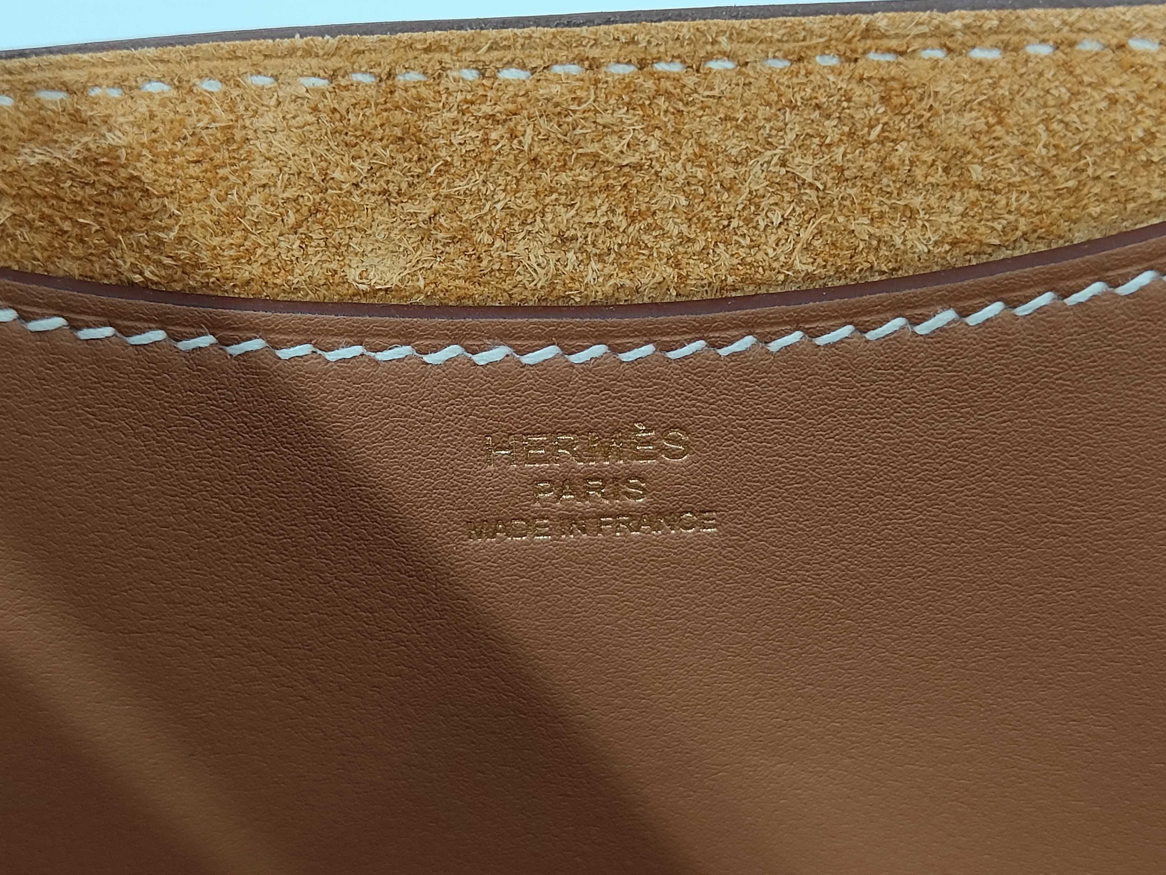 In the Loop 23 Taurillon/Swift Leather Handbag with Gold Hardware (K Stamp) — view 10