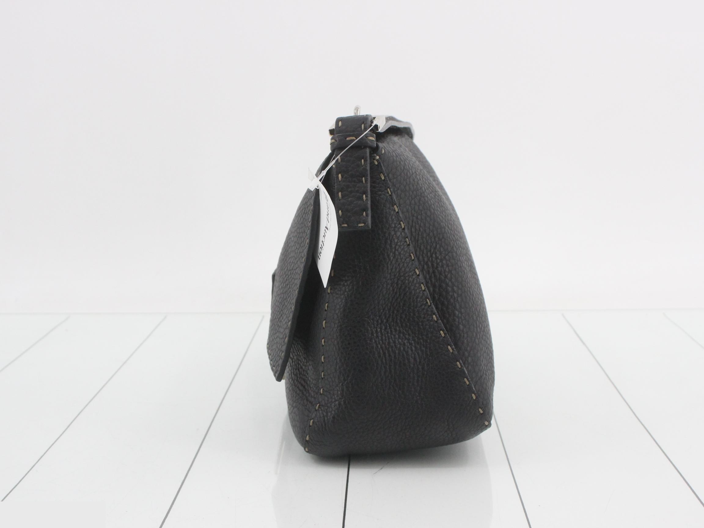 Selleria (Bag) - Mamma Bucket Shoulder Bag — view 3