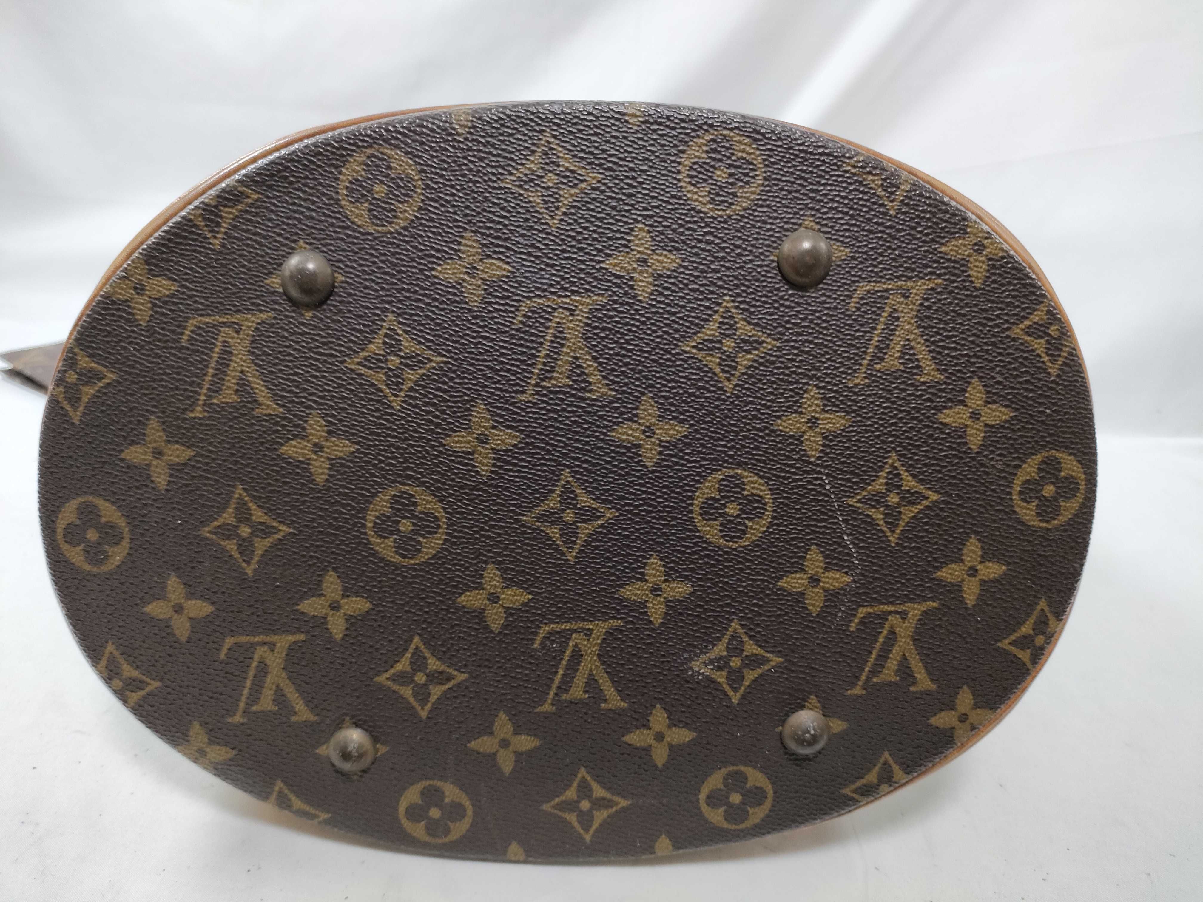 Monogram Vuitton Bucket GM M42238 Shoulder Bag — view 4