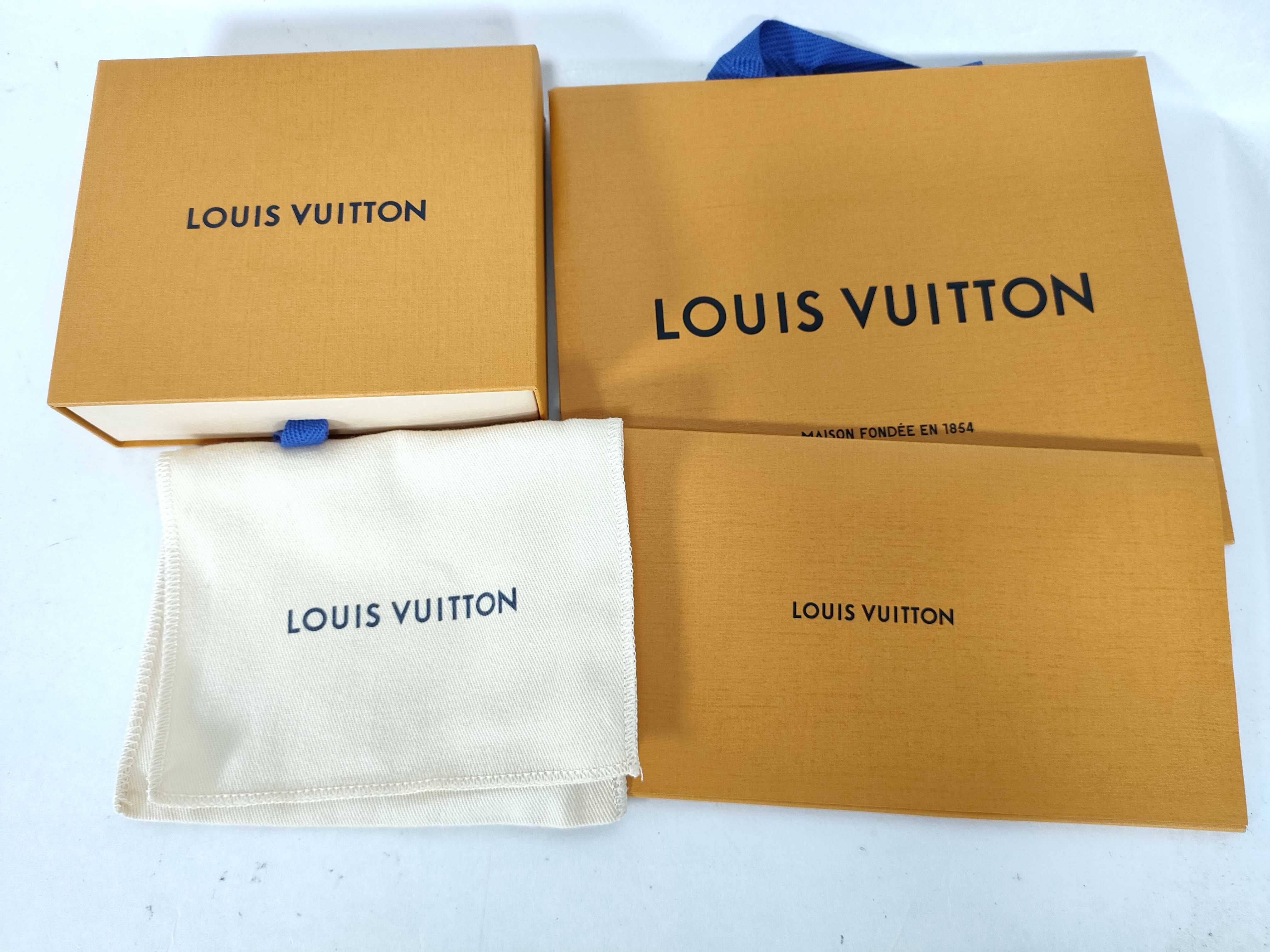 Monogram Portefeuille M62294 Billfold — view 10