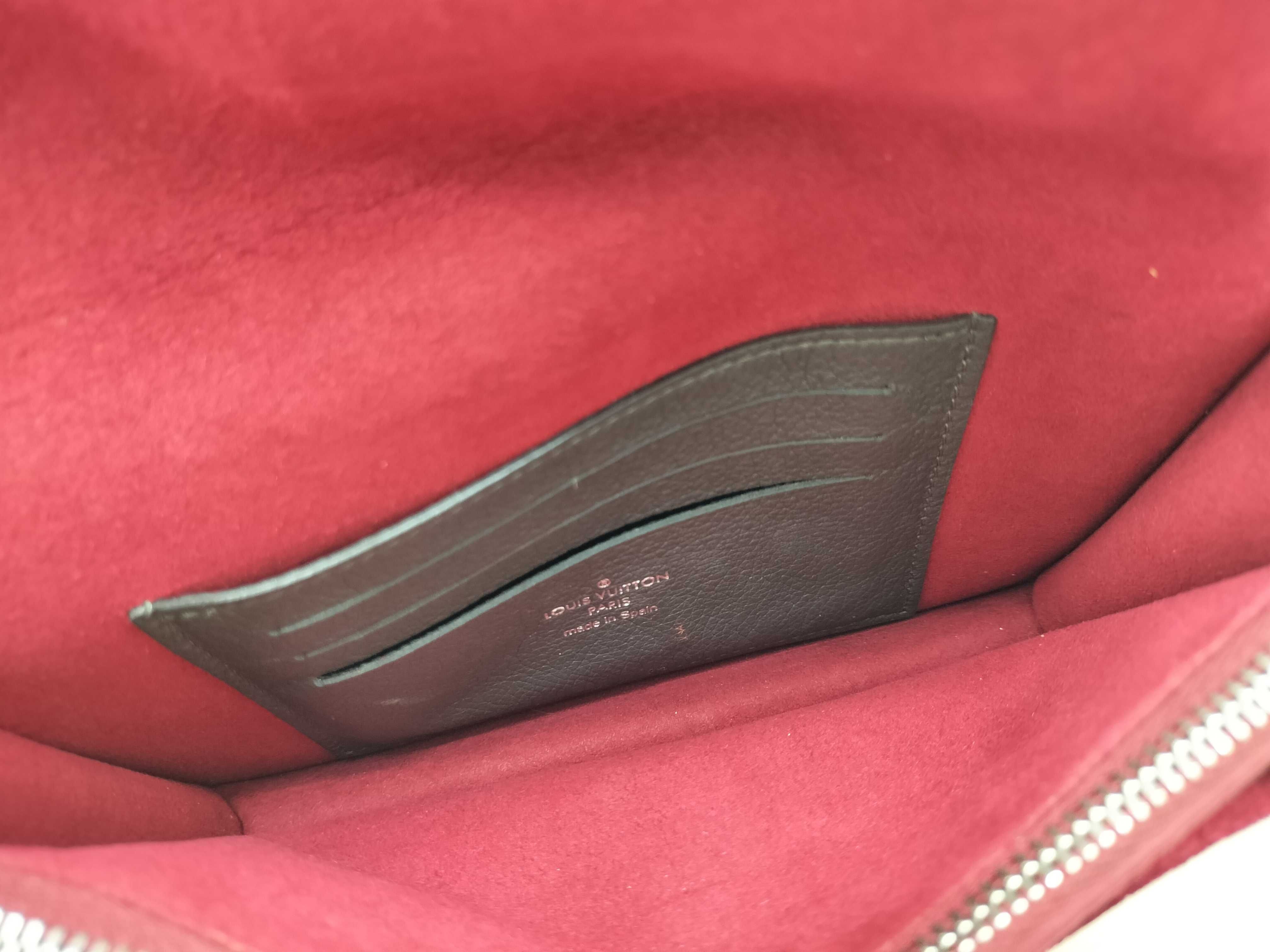 Lockme Shoulder Bag — view 12
